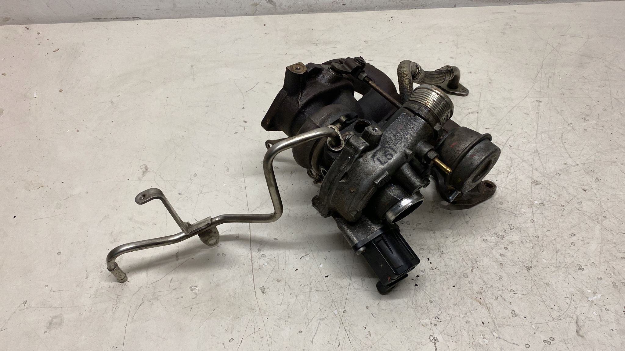 VOLKSWAGEN ТУРБИНА 03C145701T