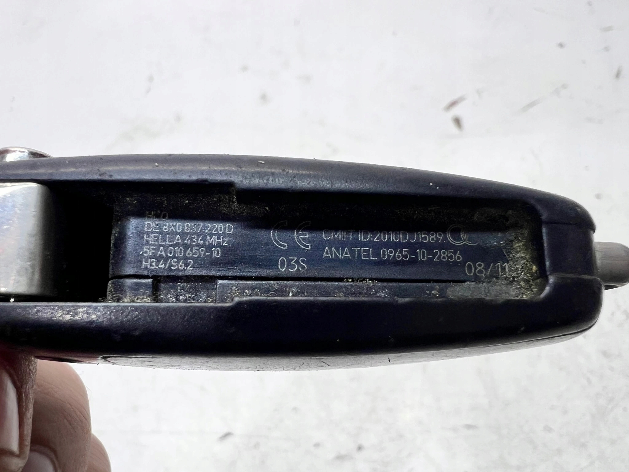 key PILOT SCYZORYK AUDI A1 8X Q3 8U 8X0837220D 1/26