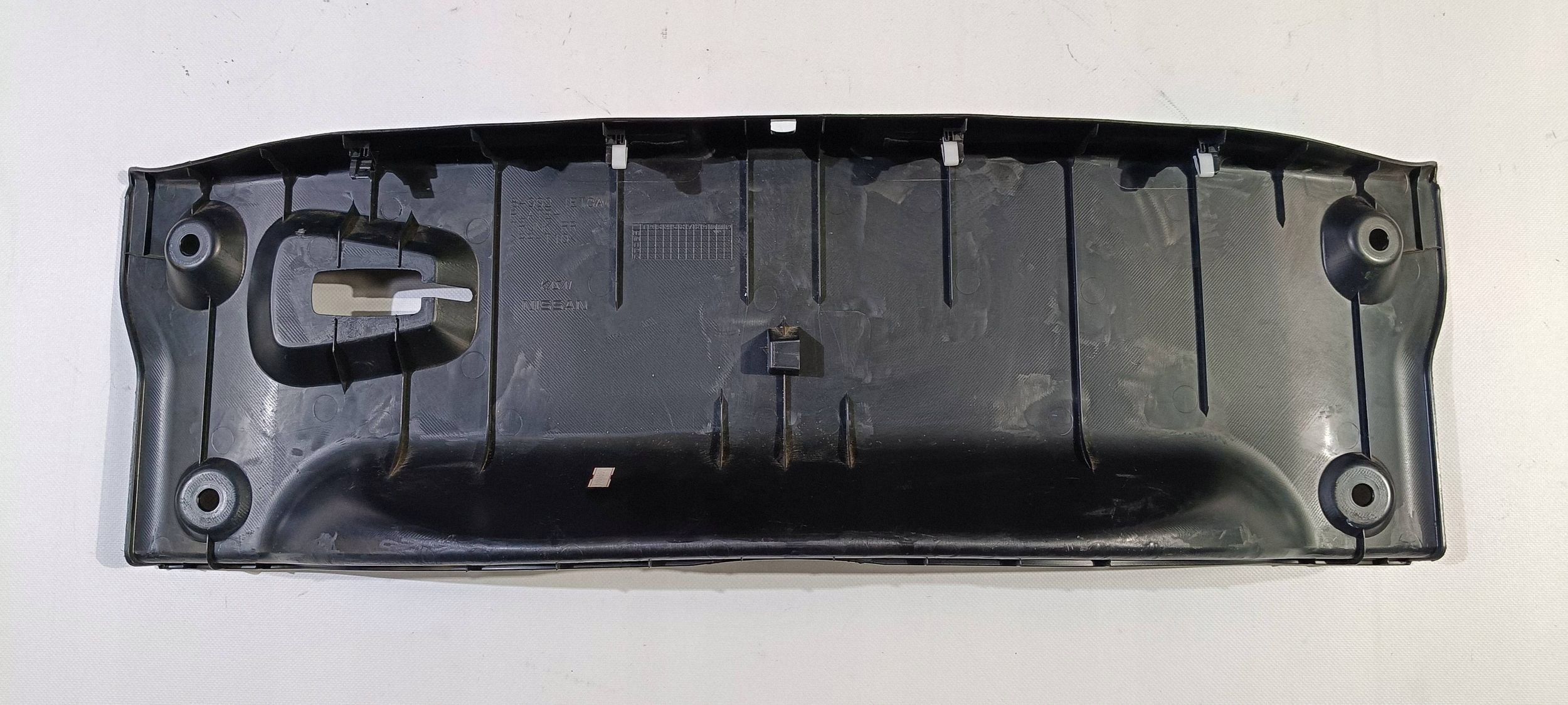 front panel cover rear part of the rear boot upholstery Nissan 370z cabrio 2009