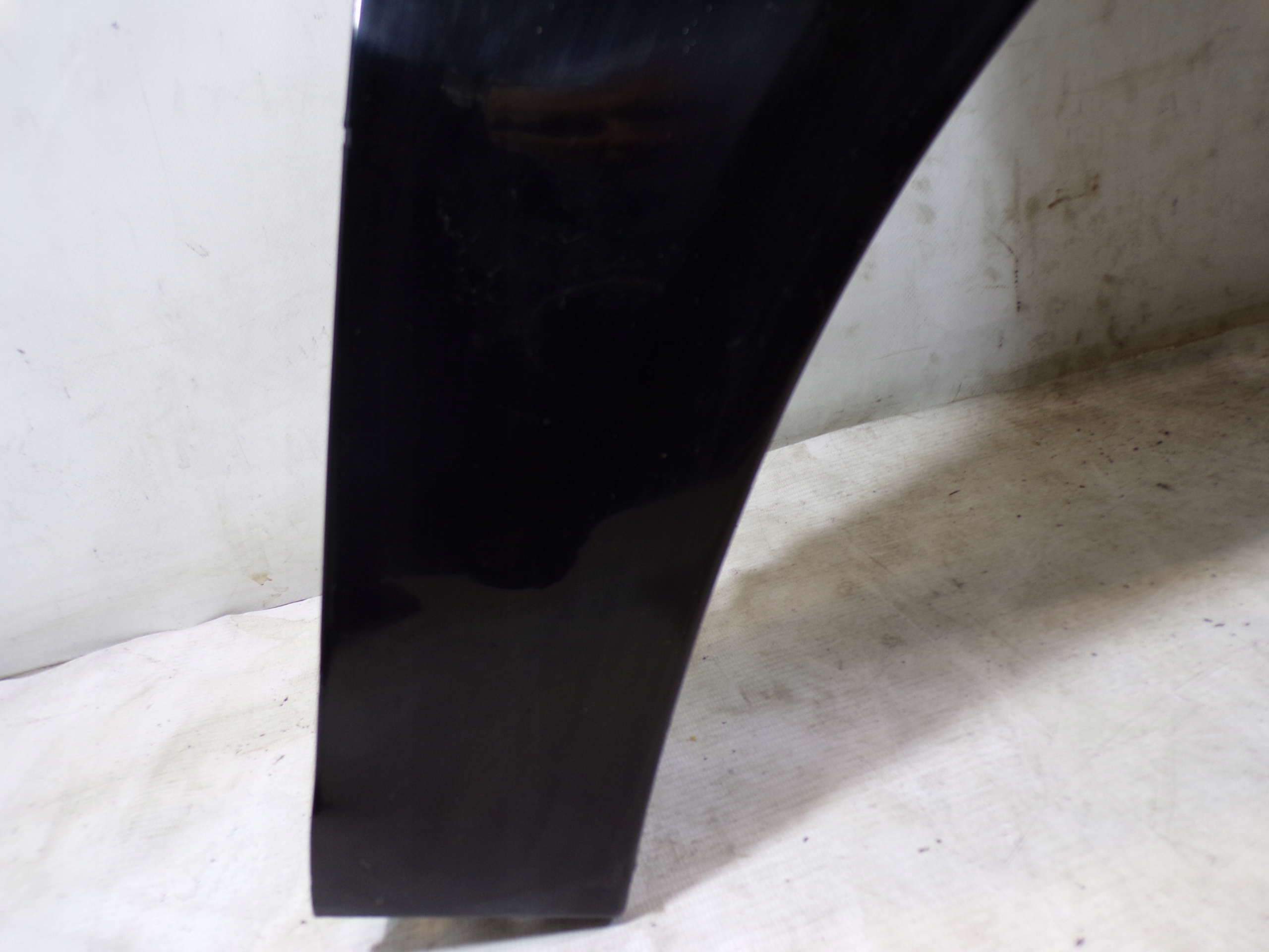 fender right front VOLKSWAGEN FOX colour N2C/BC