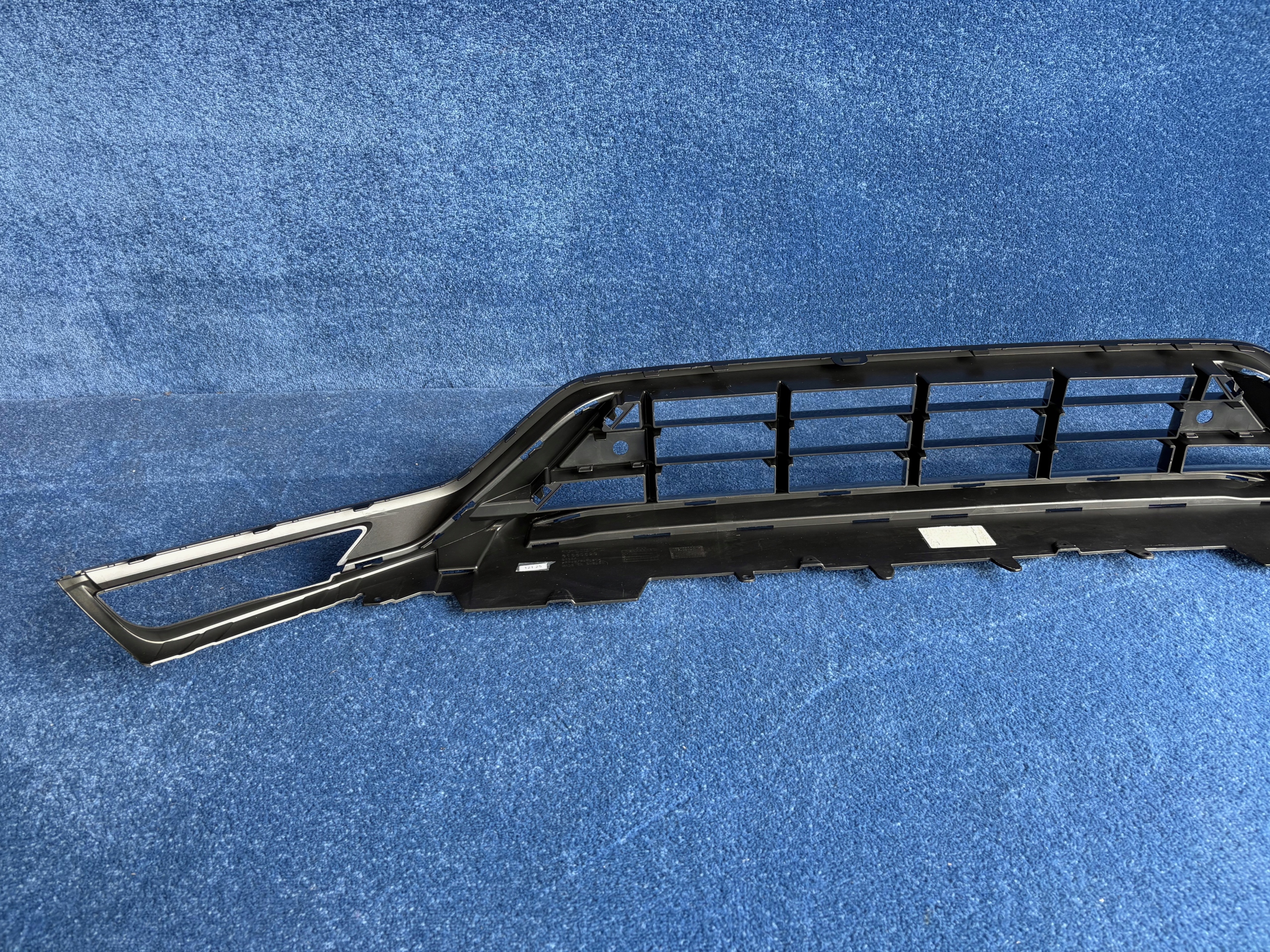 VOLVO XC90 II R-design SPOILER accessories of a bumper 31663528 front diffuser