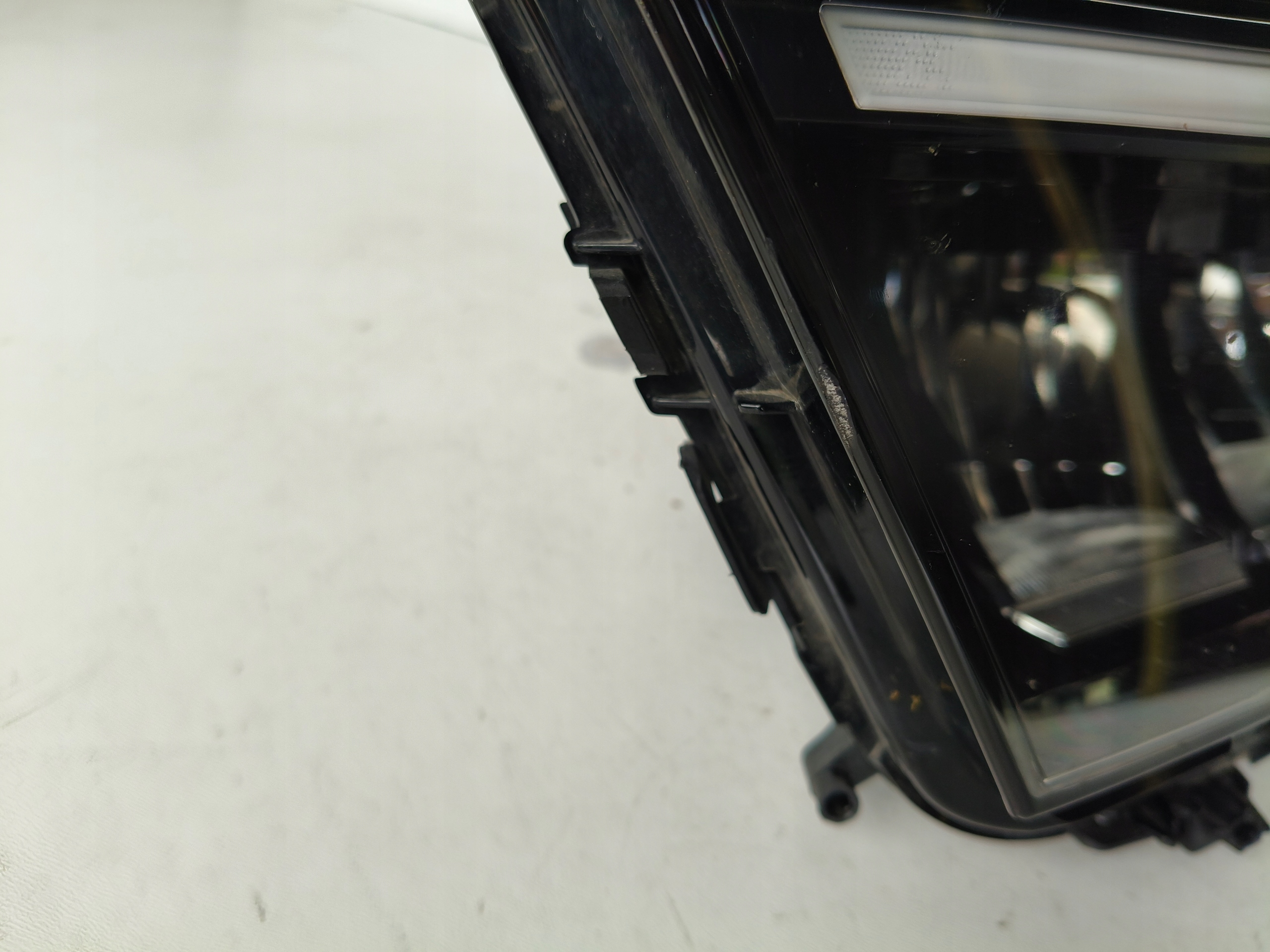light left REFLEKTOR OPEL ASTRA VI L 22- FULL LED