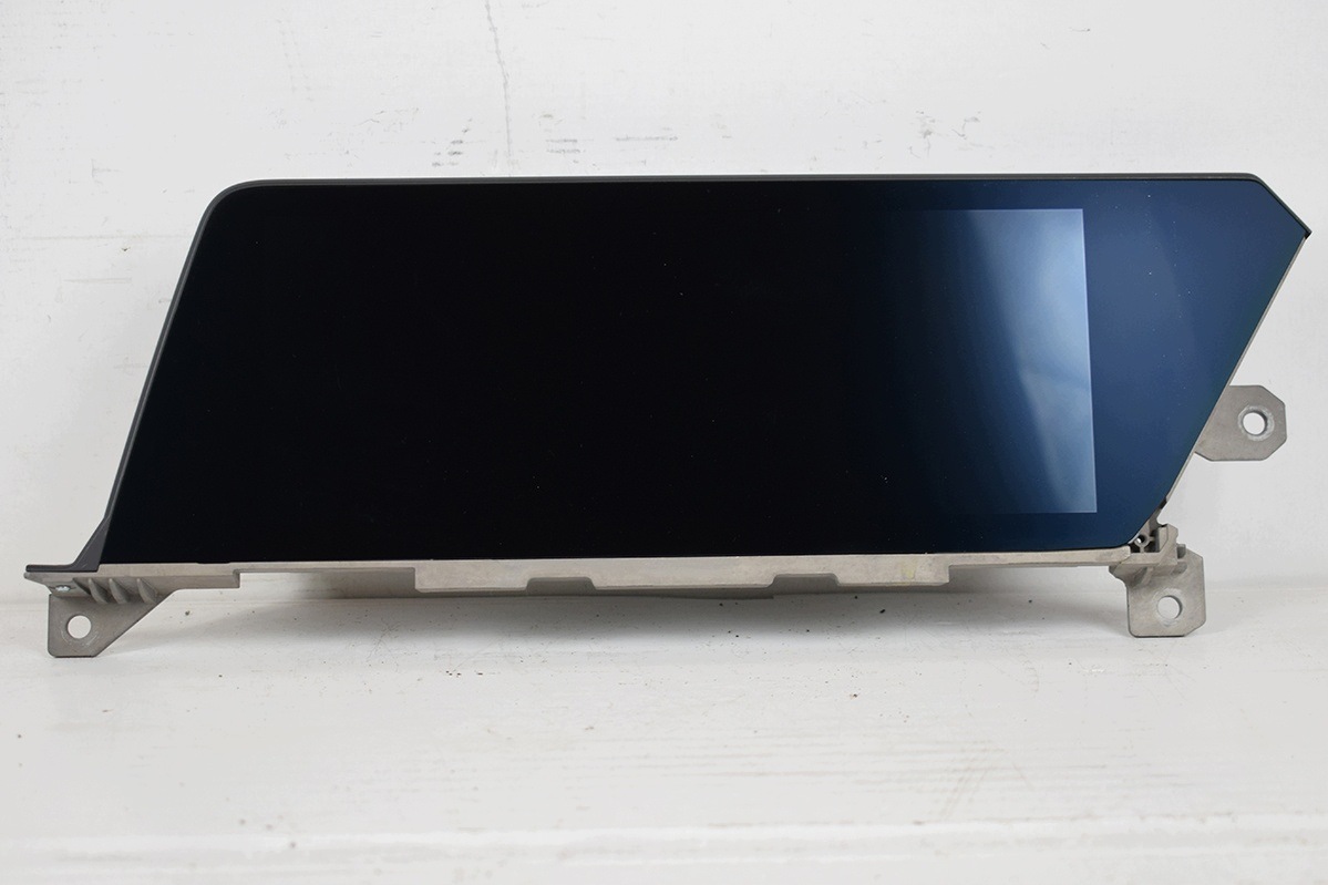 display * navigation devices BMW F40 F44 5A065D4 UK