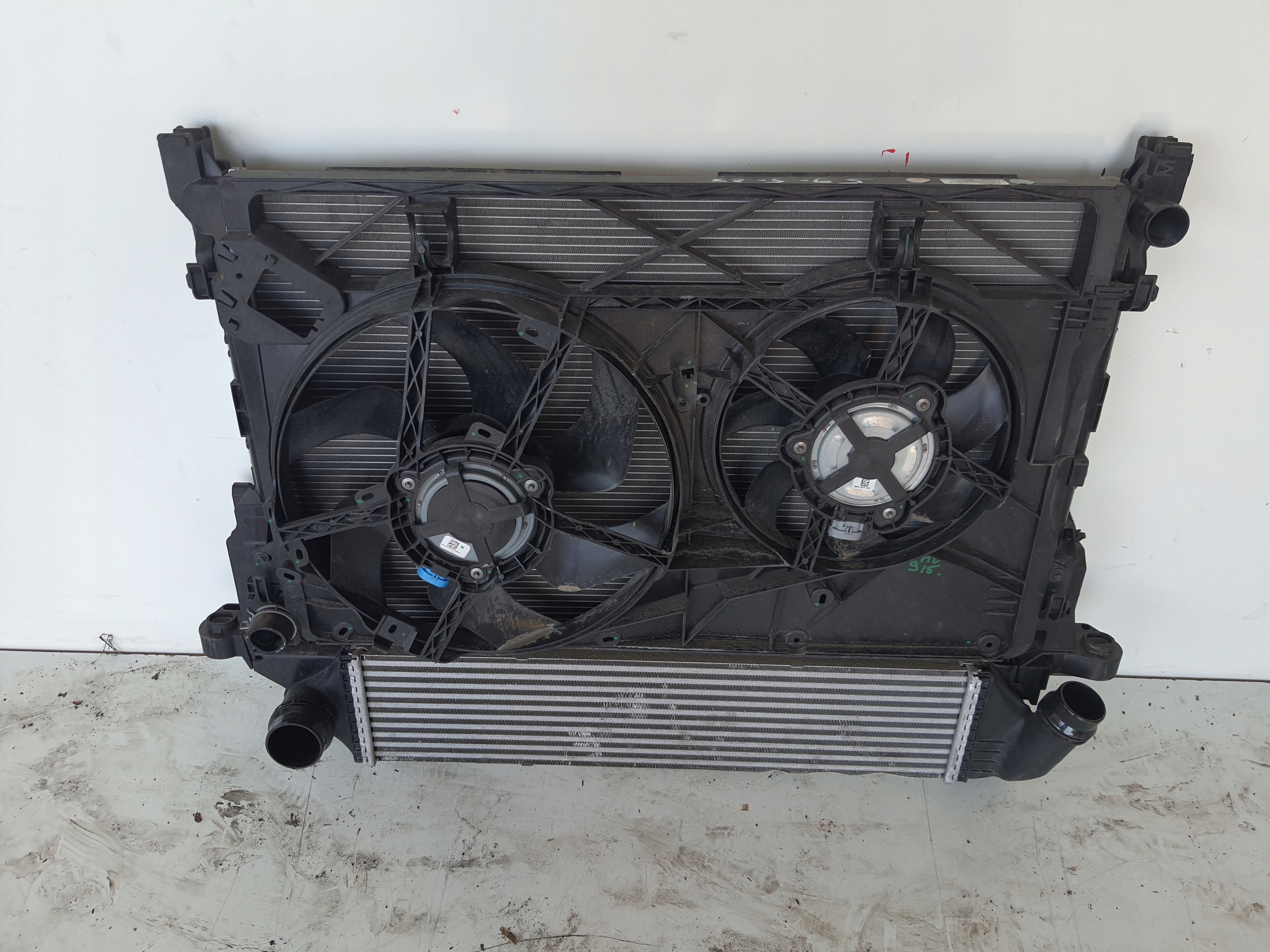 VIVARO B TRAFFIC III 14-> support panel for radiators 1.6 CDTI