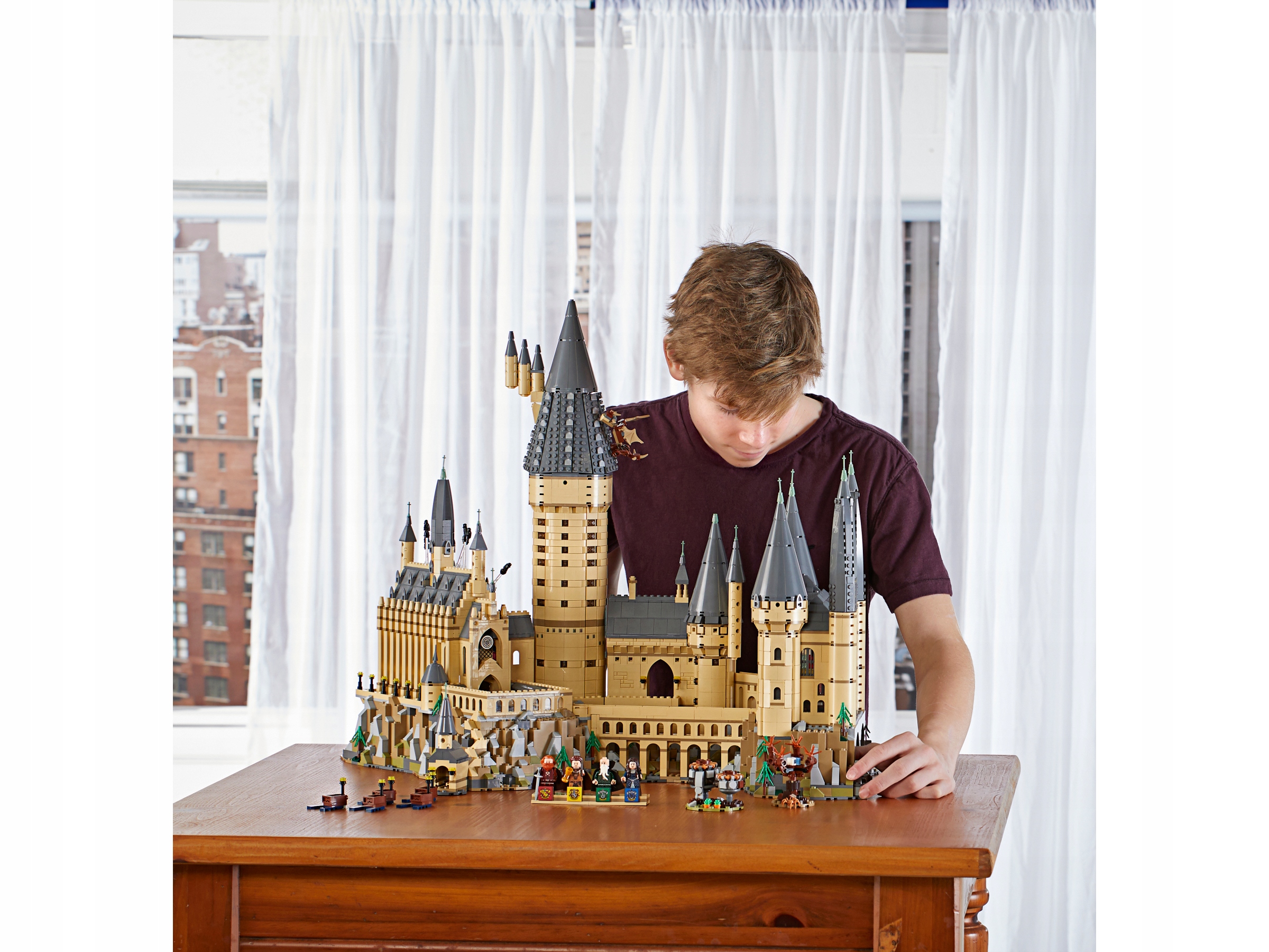 LEGO Гаррі Поттер Замок Гогвортс 71043 Номер товару 71043