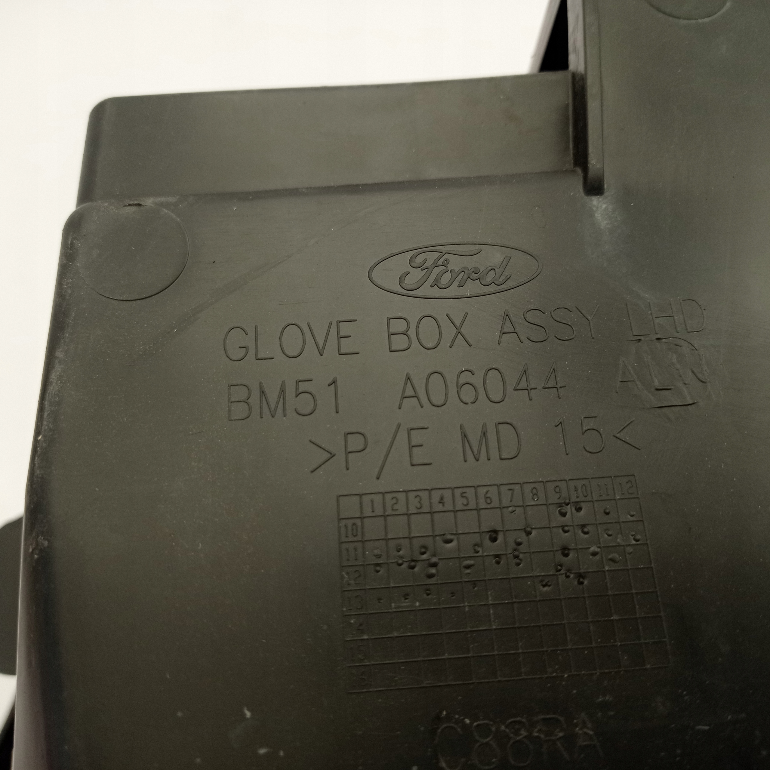 FORD Focus MK3 бардачок пассажира
