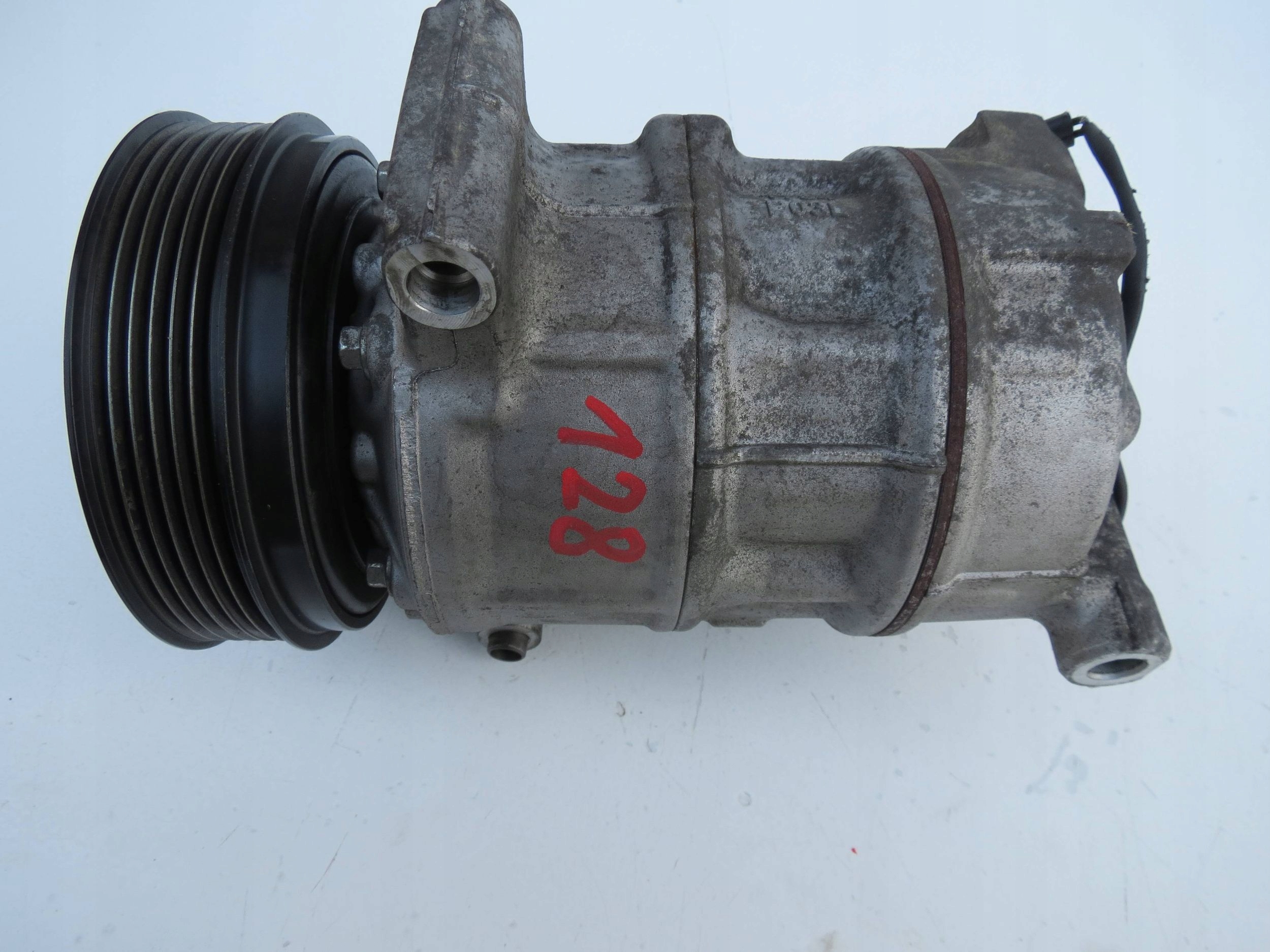compressor; of the air conditioning compressor VOLVO S90 2.0 31469966