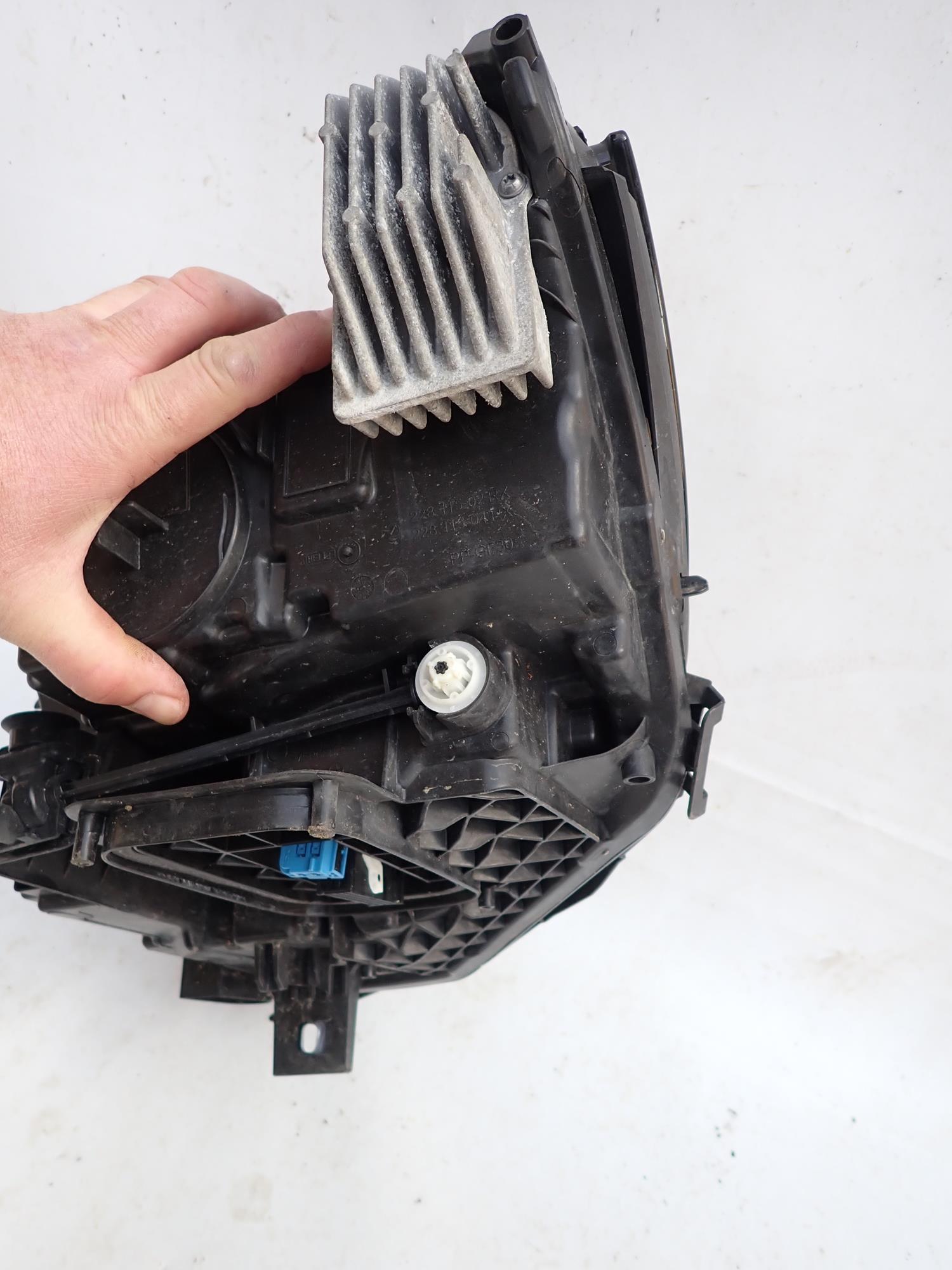 MERCEDES GLA II 2 H247 19-> PUSZKA light front front right
