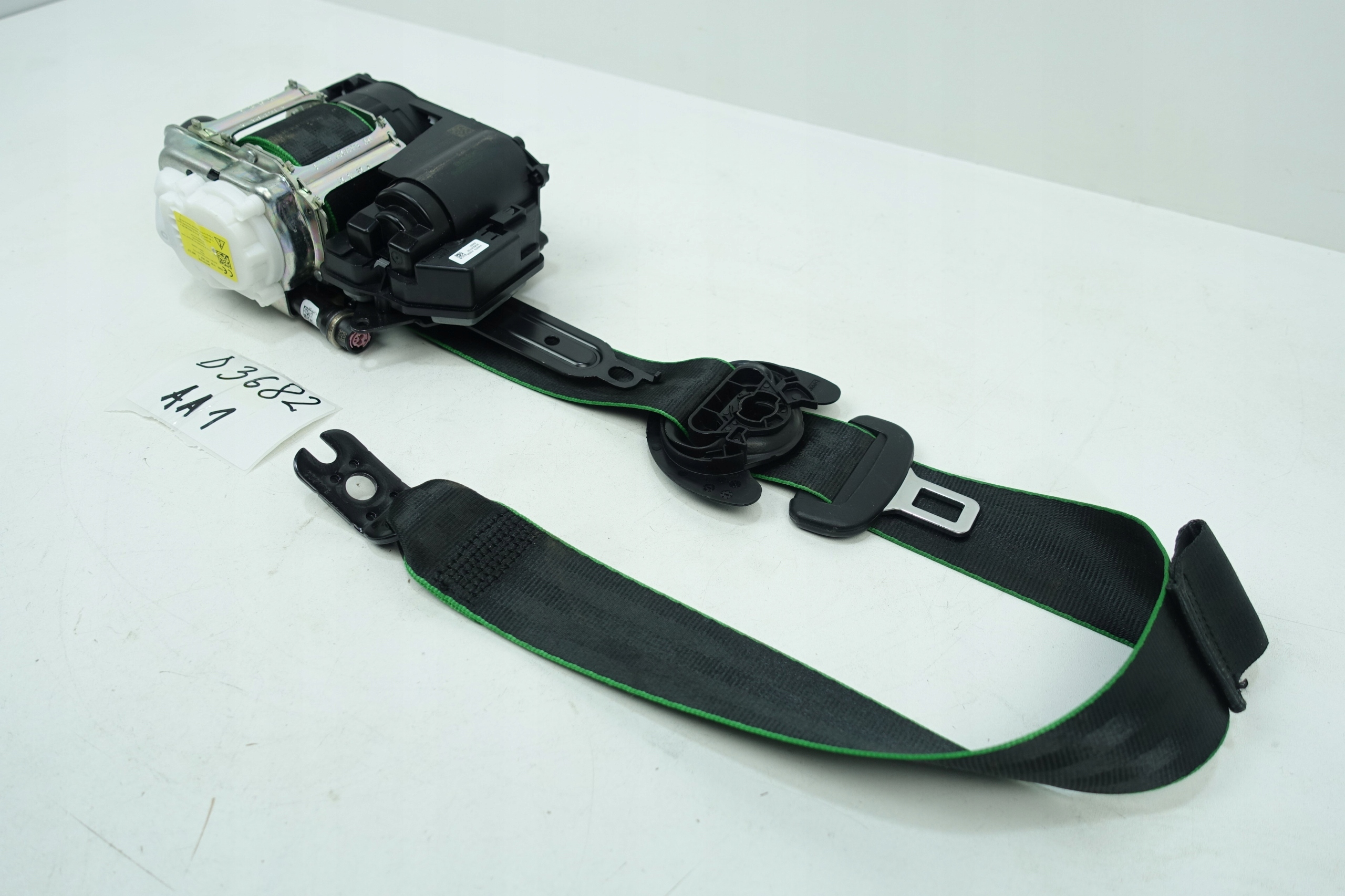 tension belt safety right front AUDI A3 8Y 20