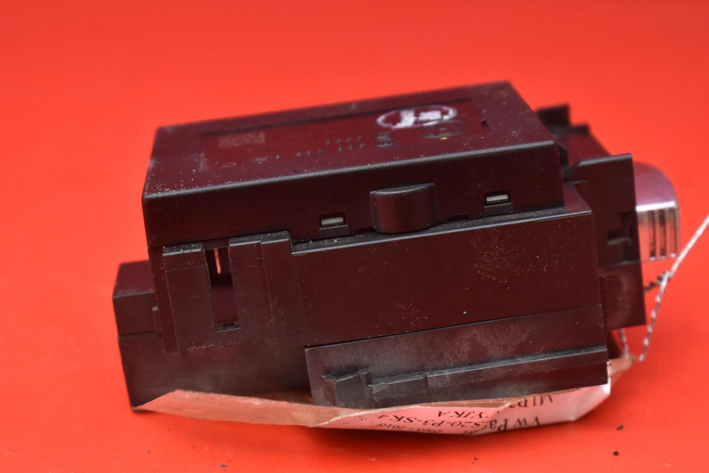 ignition key 3C0905843Q VW PASSAT B6 1.9 TDI 105 KM 05-10