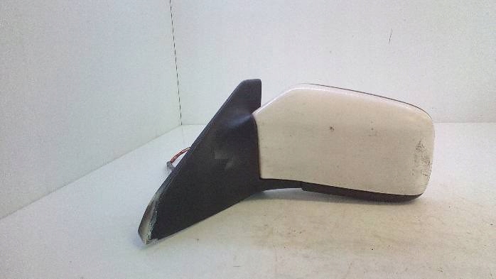 зеркало левое электрическое volvo V40 1999r.
