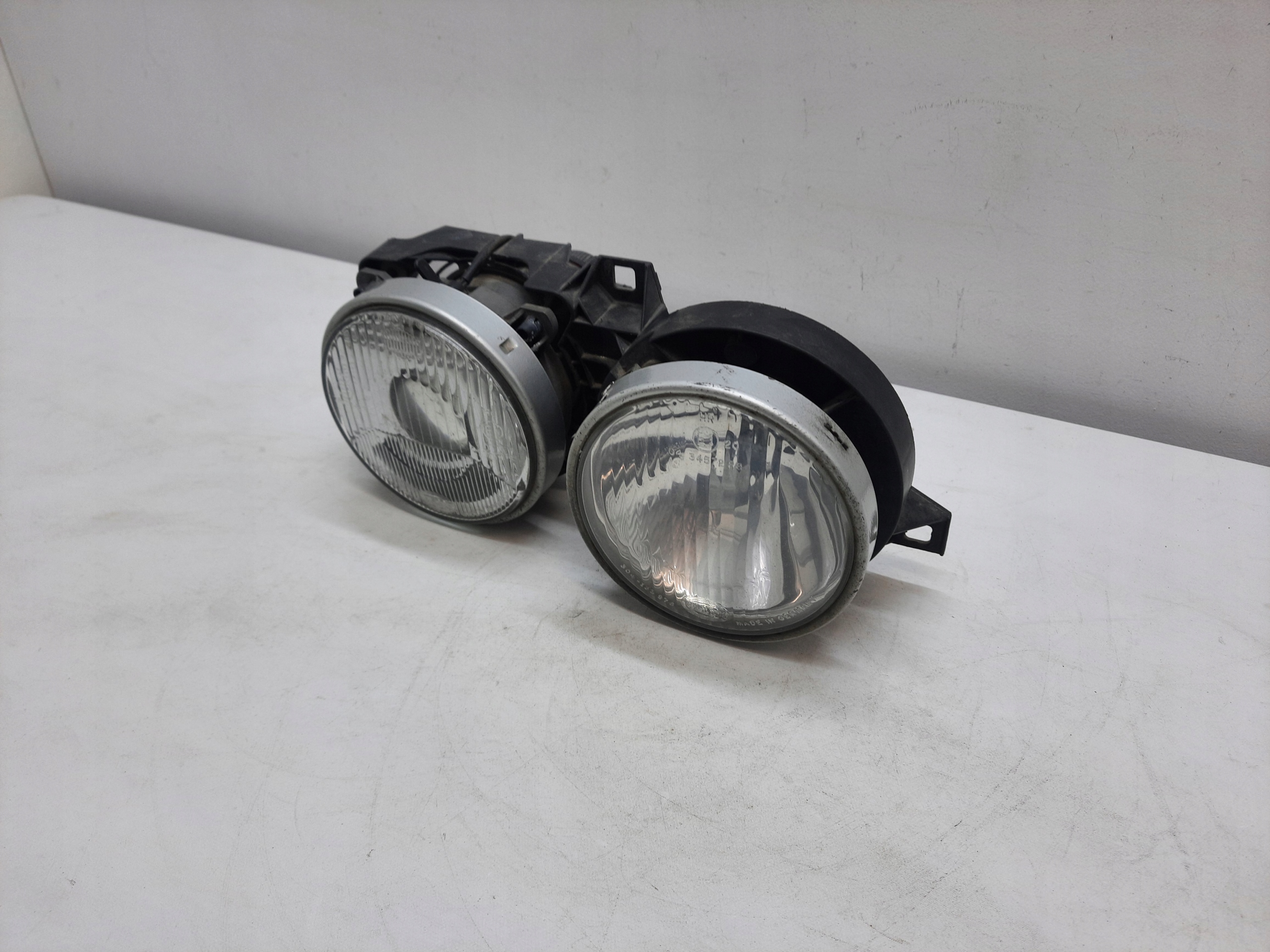 BMW 3 III E30 LIFT HELLA light REFLEKTOR right front original EUROPA