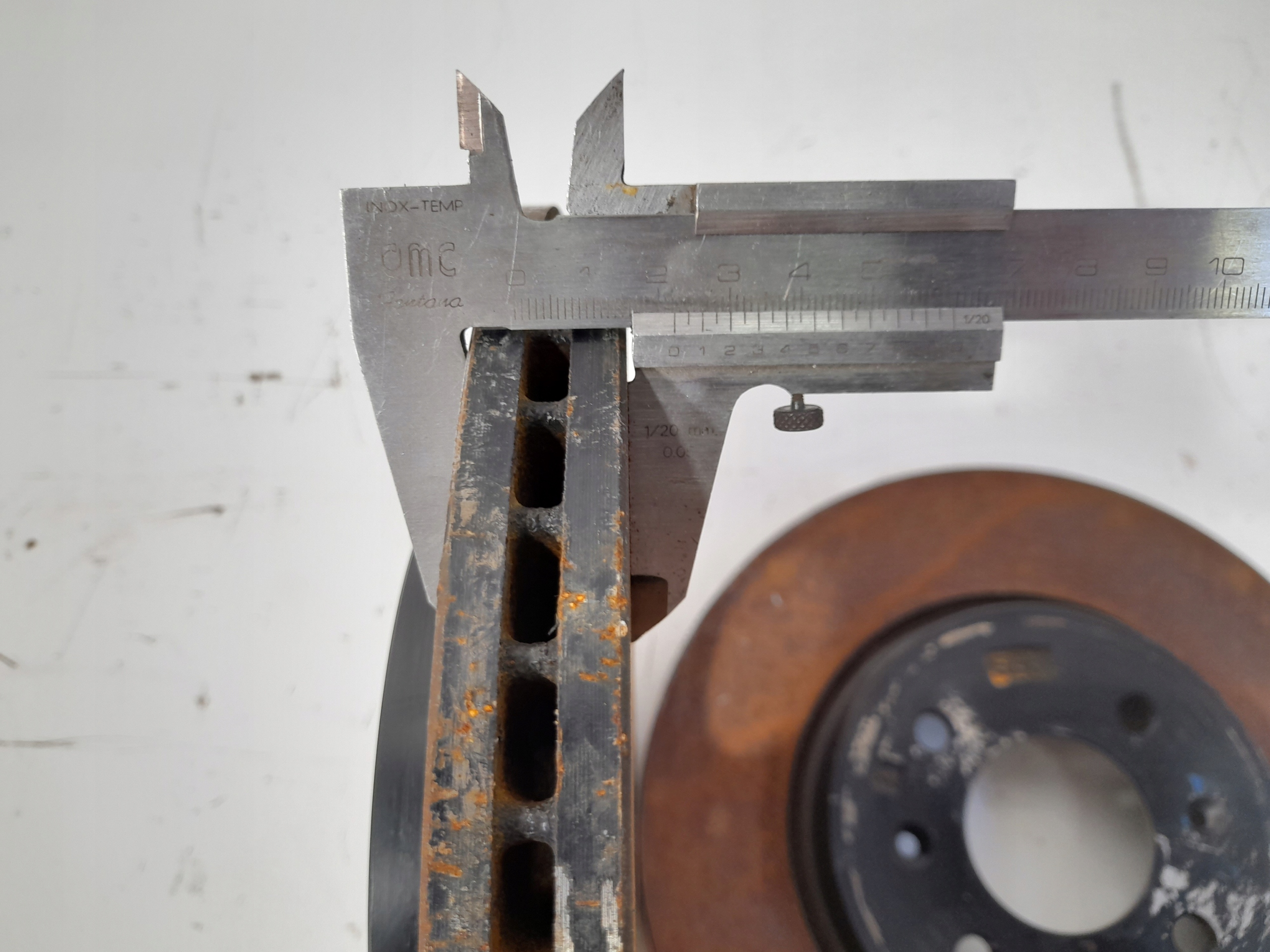 discs brake plates HYUNDAI BAYON (T6)
