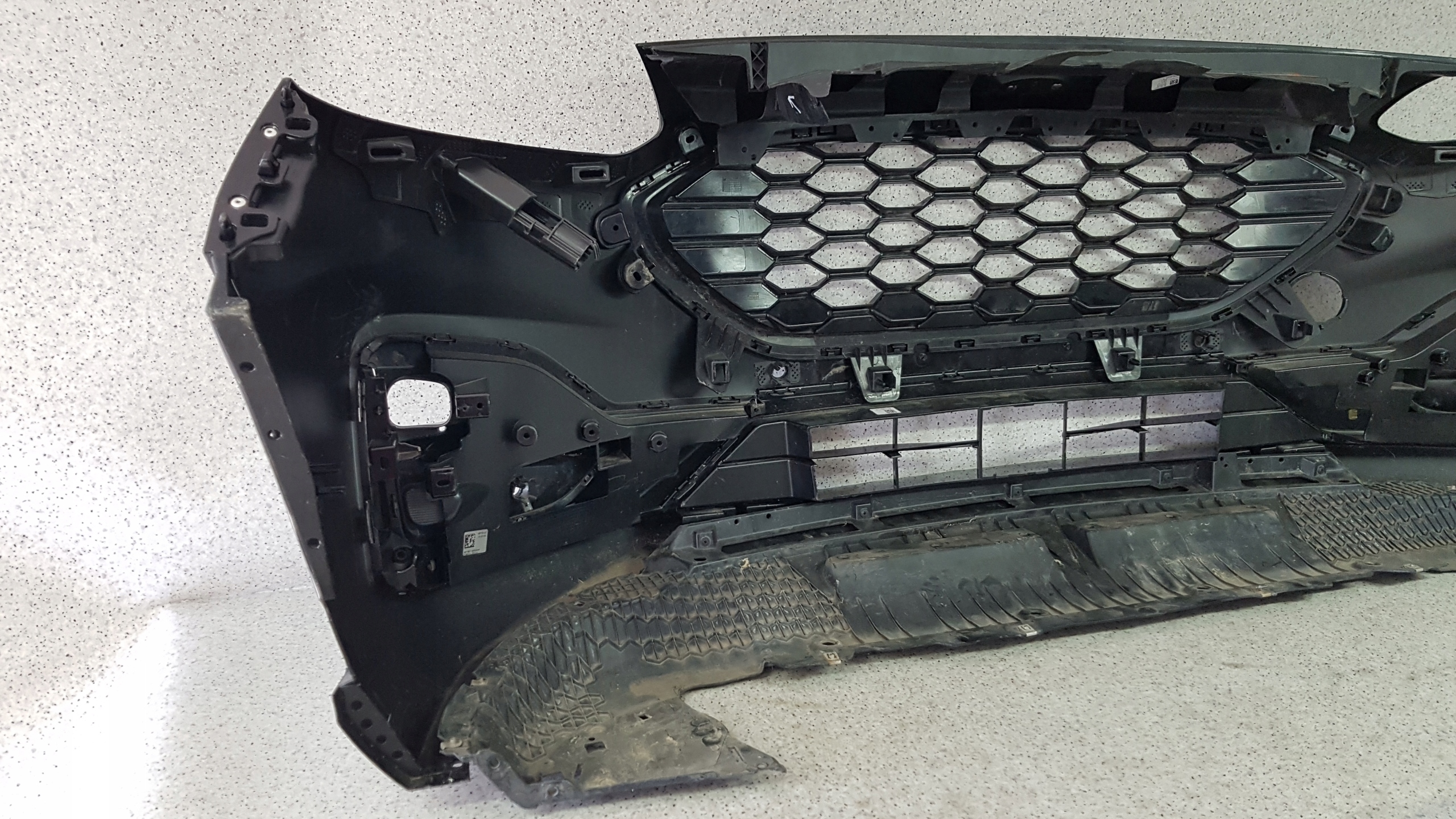 FORD KUGA MK3 ST-LINE ST 2020 - bumper front 9497