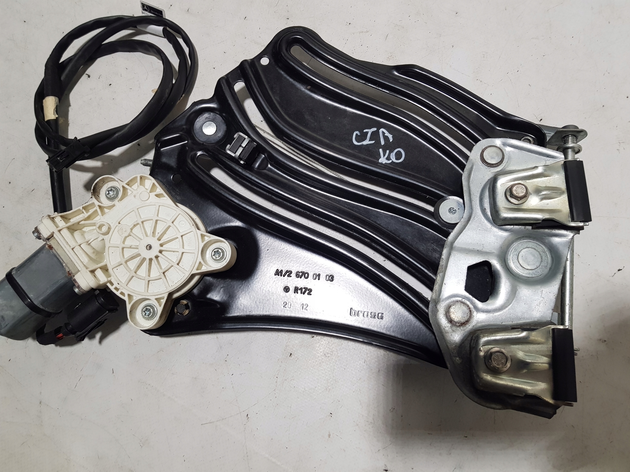 window regulator left rear part MERCEDES SLK W172 R172