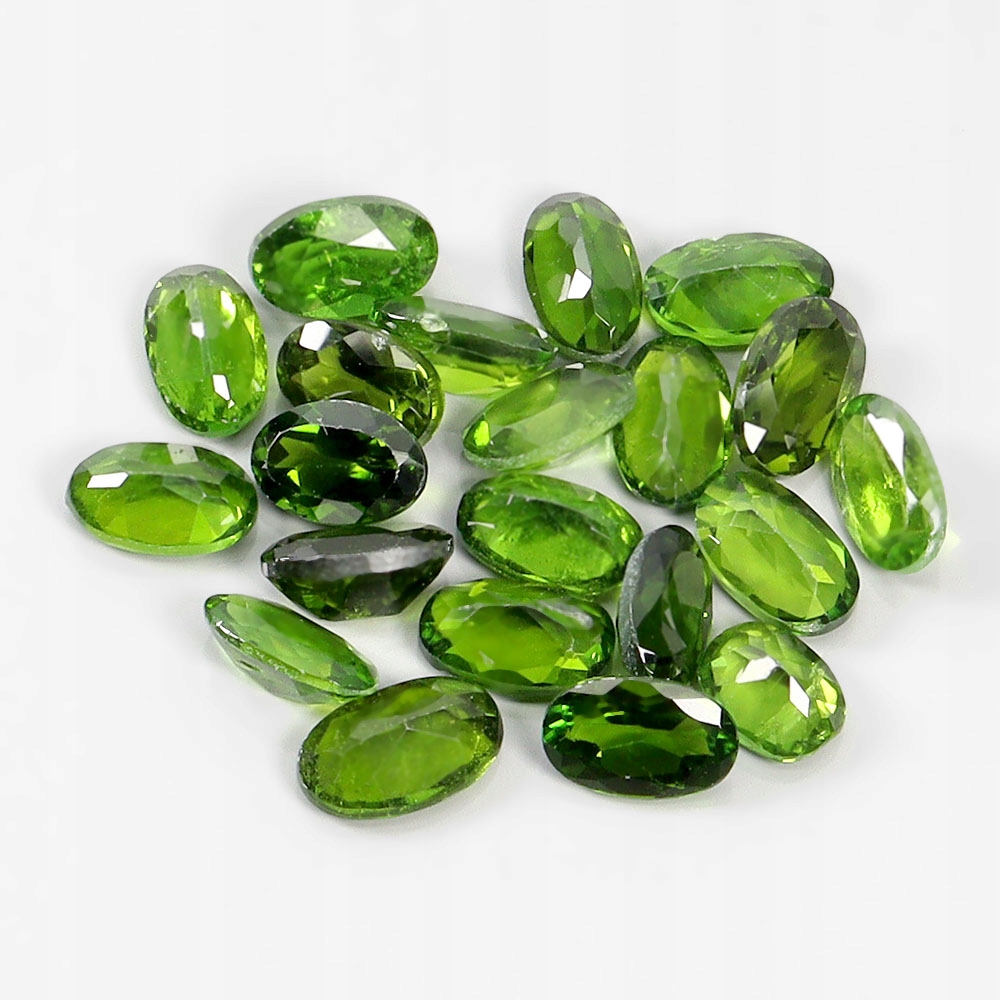 Diopsidy přírodní kameny If Vvs 5.85 ct 20 kusů