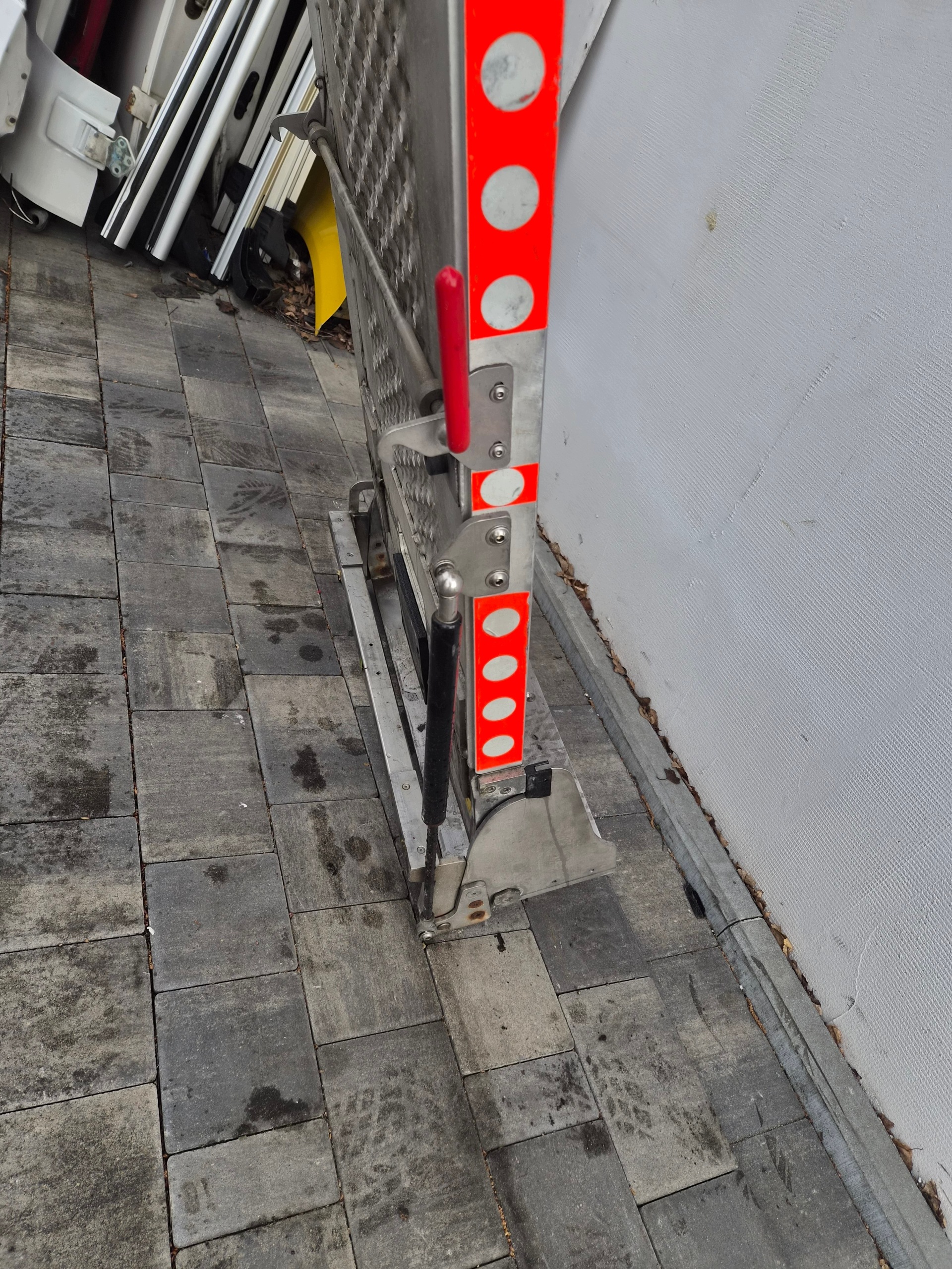 VW T5 T6 Rampa podjazd wozka do busa