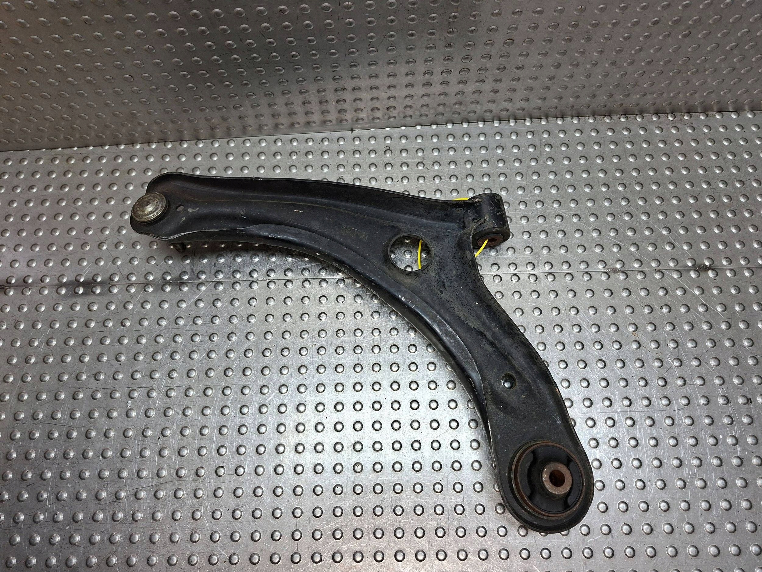 arm right front HONDA JAZZ IV 15- 20
