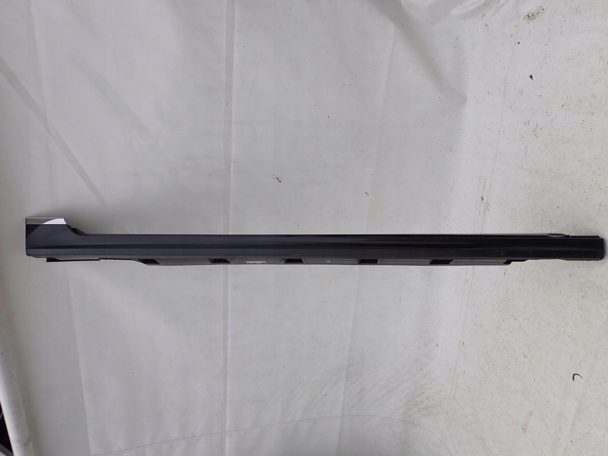 VW PASSAT B8 R-LINE 14- threshold moulding threshold right