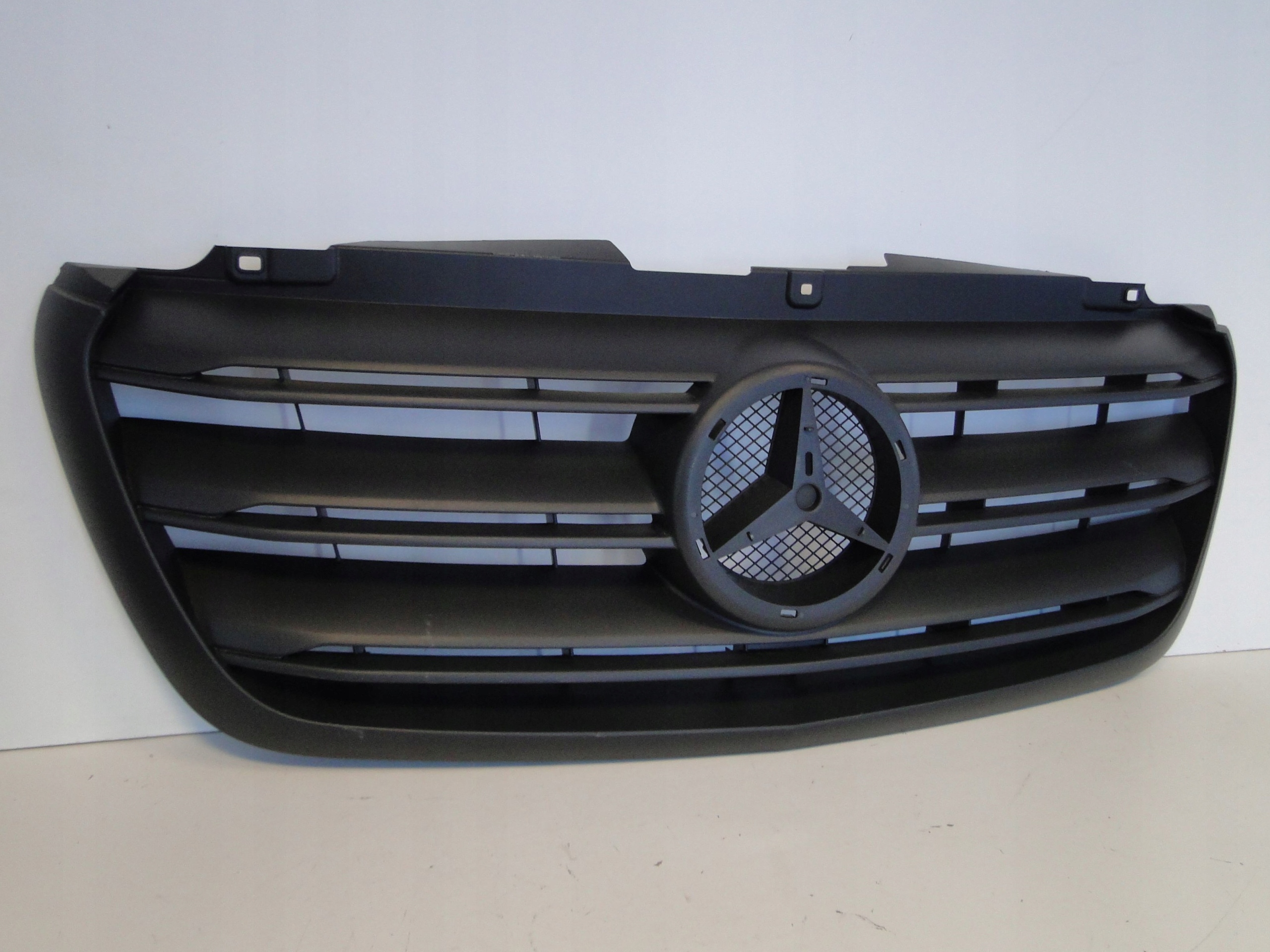 MERCEDES SPRINTER 910 GRILL ATRAPA A9108852600 Typ samochodu Samochody dostawcze Samochody osobowe