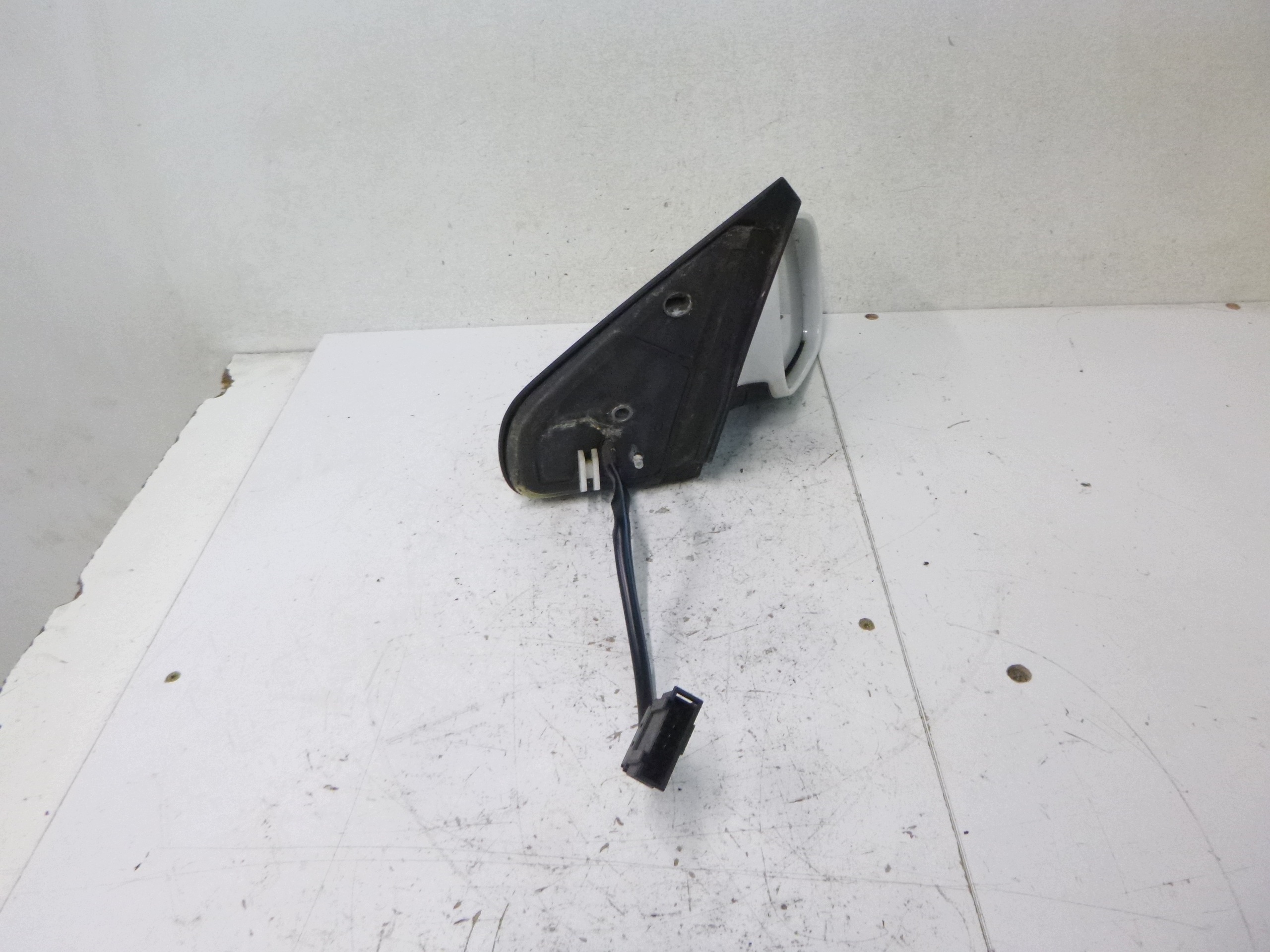mirror right electrics VW Golf IV LB9A white 5-PIN OE