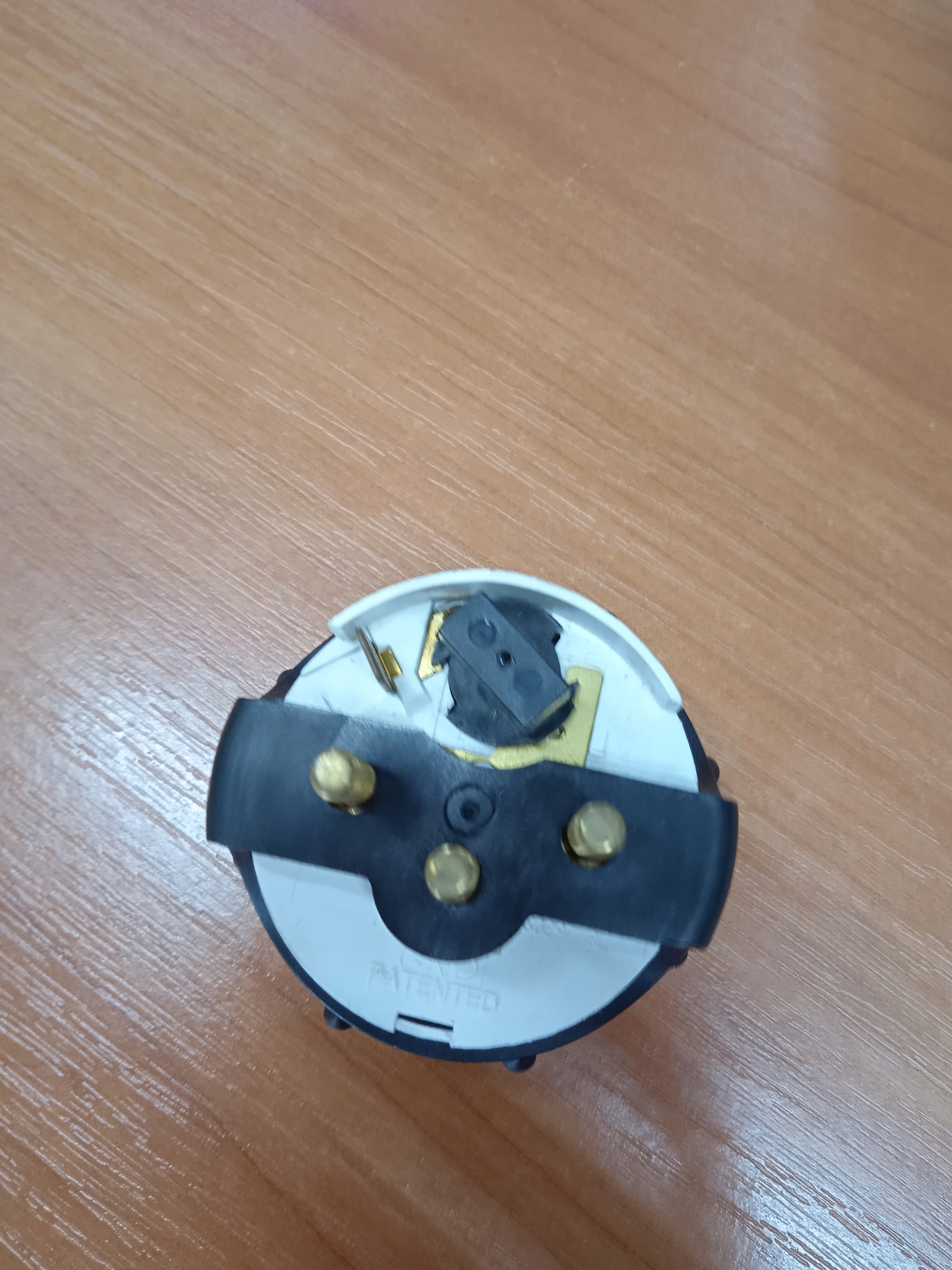 Zegar wskaznik cisnienia oleju Part number GP2424B