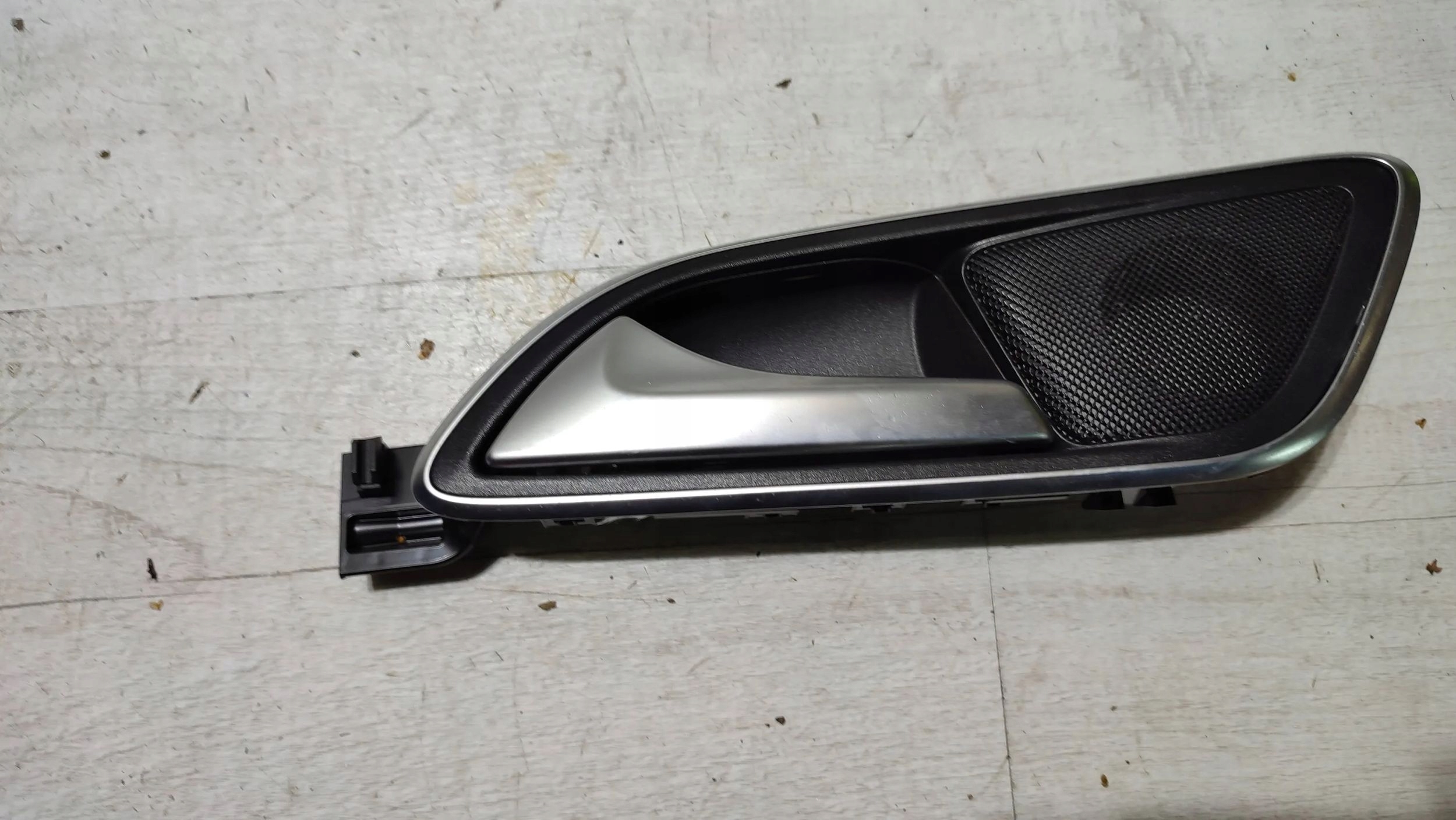 Mercedes-Benz A W176 2017 rear part side left handle inner