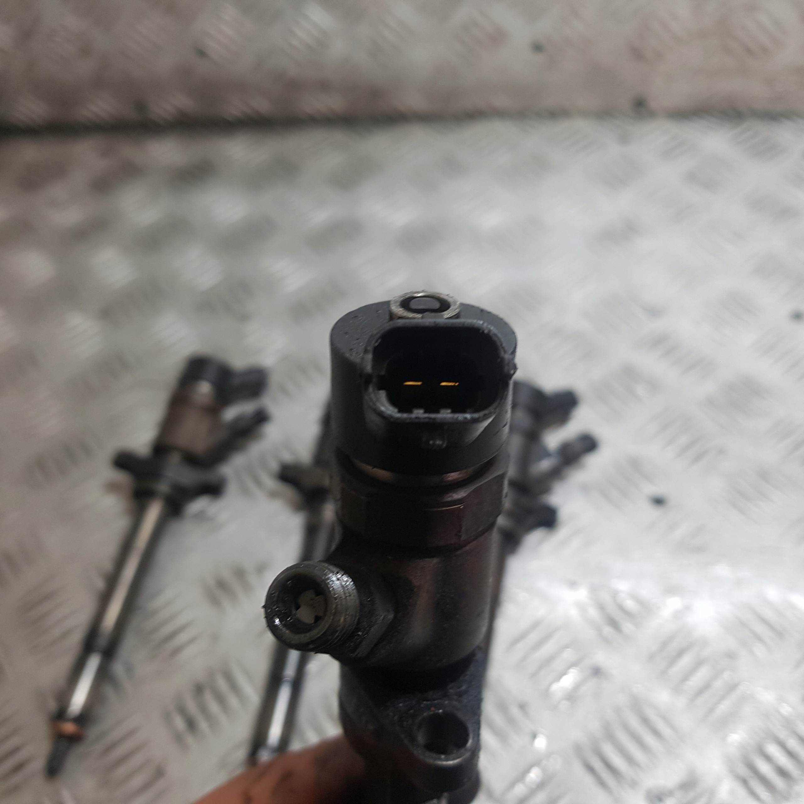 Einspritzdüse Einspritzdüse KOMPLET PEUGEOT 307 0445110188