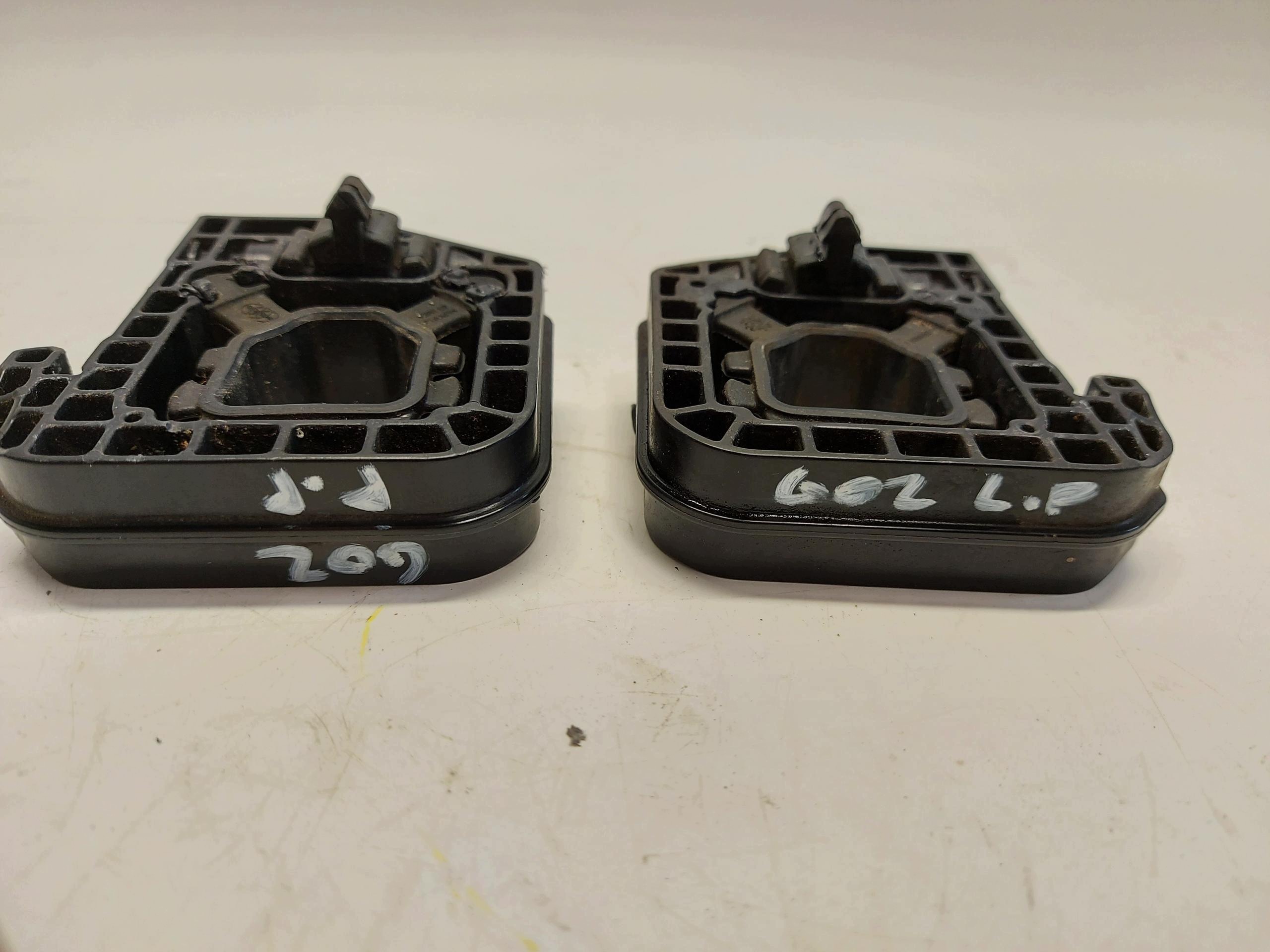 BMW G02 X4 M40i 2023r. Halter Halter des Kühlers links oder rechts SZTUKA !
