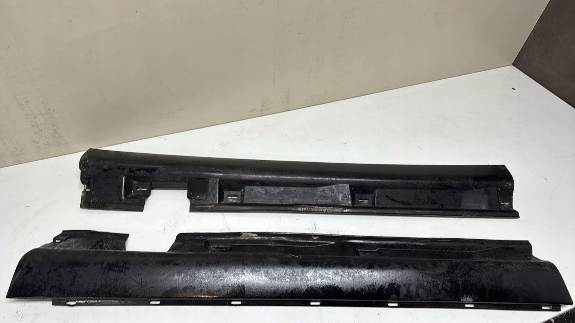 4248027 RH 4248035 LH SAAB mouldings threshold KOMPLET left right