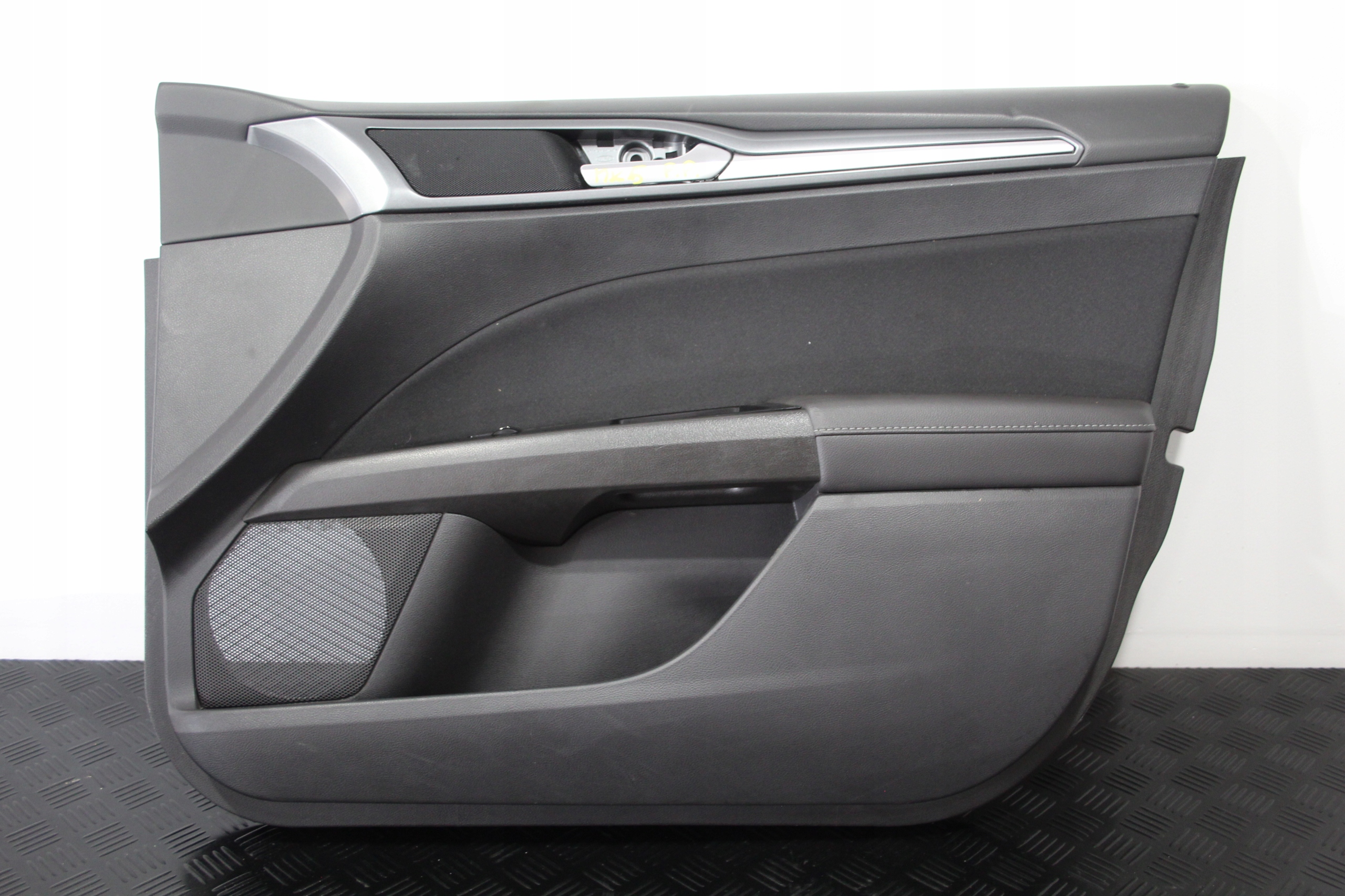 TAPICERKA BOCZEK DRZWI PRAWY PRZÓD FORD MONDEO MK5