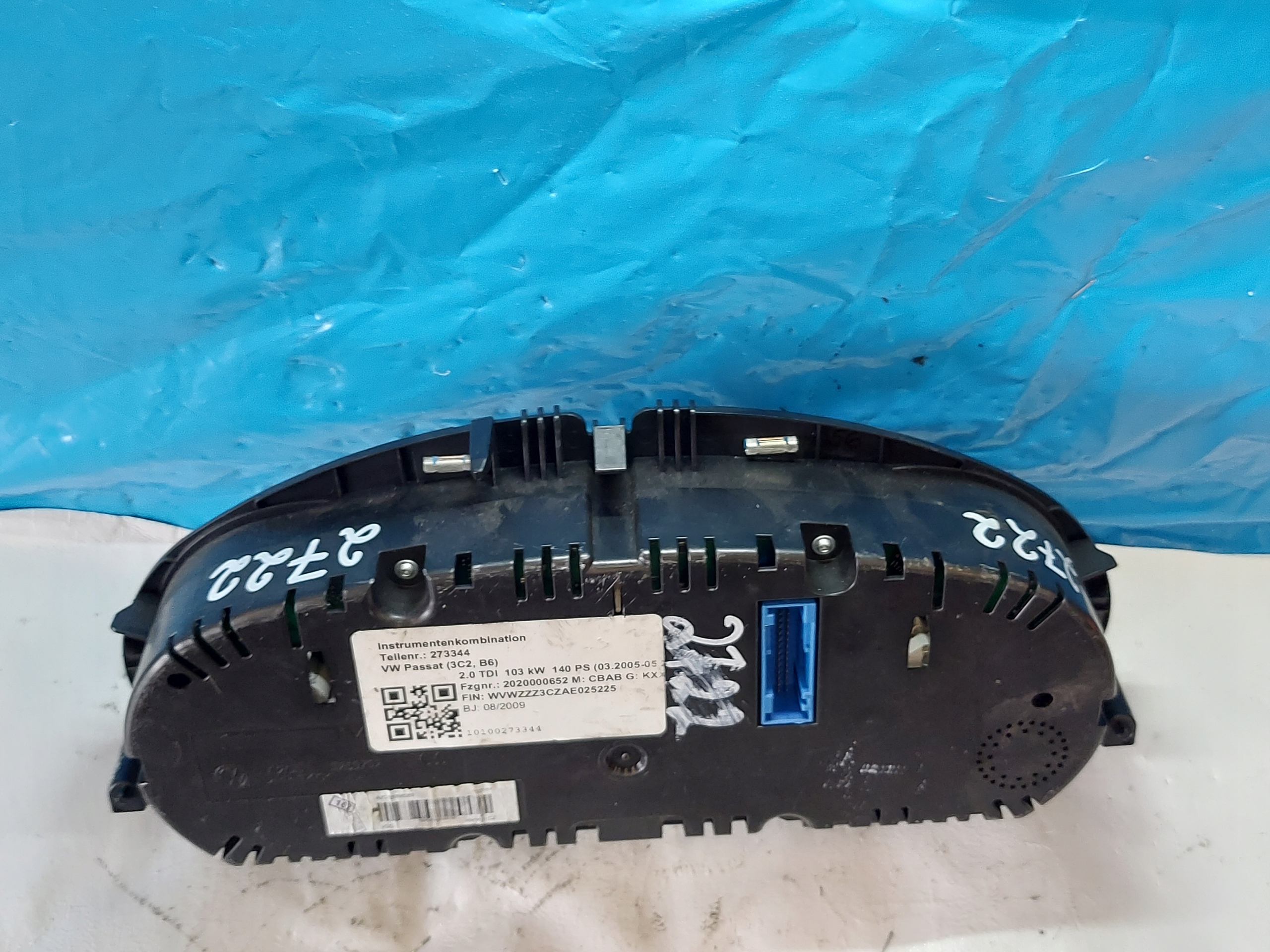 dials clock PASSAT B6 2.0 TDI 3C0920872B