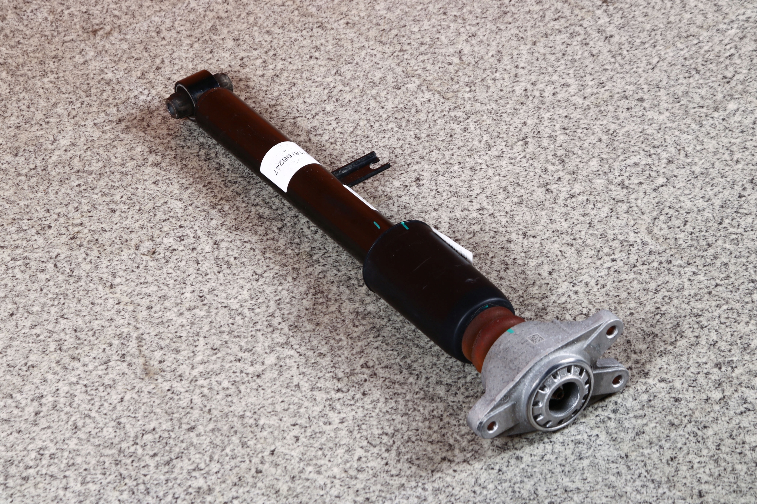 BMW G20 shock absorber right left rear part rear 6885149 12350 km !!!