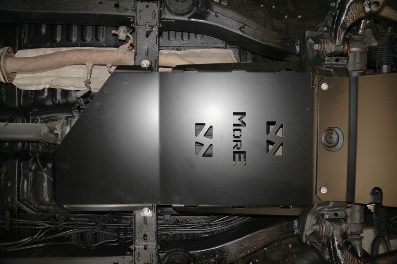 STALOWA OSŁONA SKRZYNI BIEGÓW REDUKTORA TOYOTA HILUX VIGO MORE 4X4 EAN (GTIN) 5904463392496