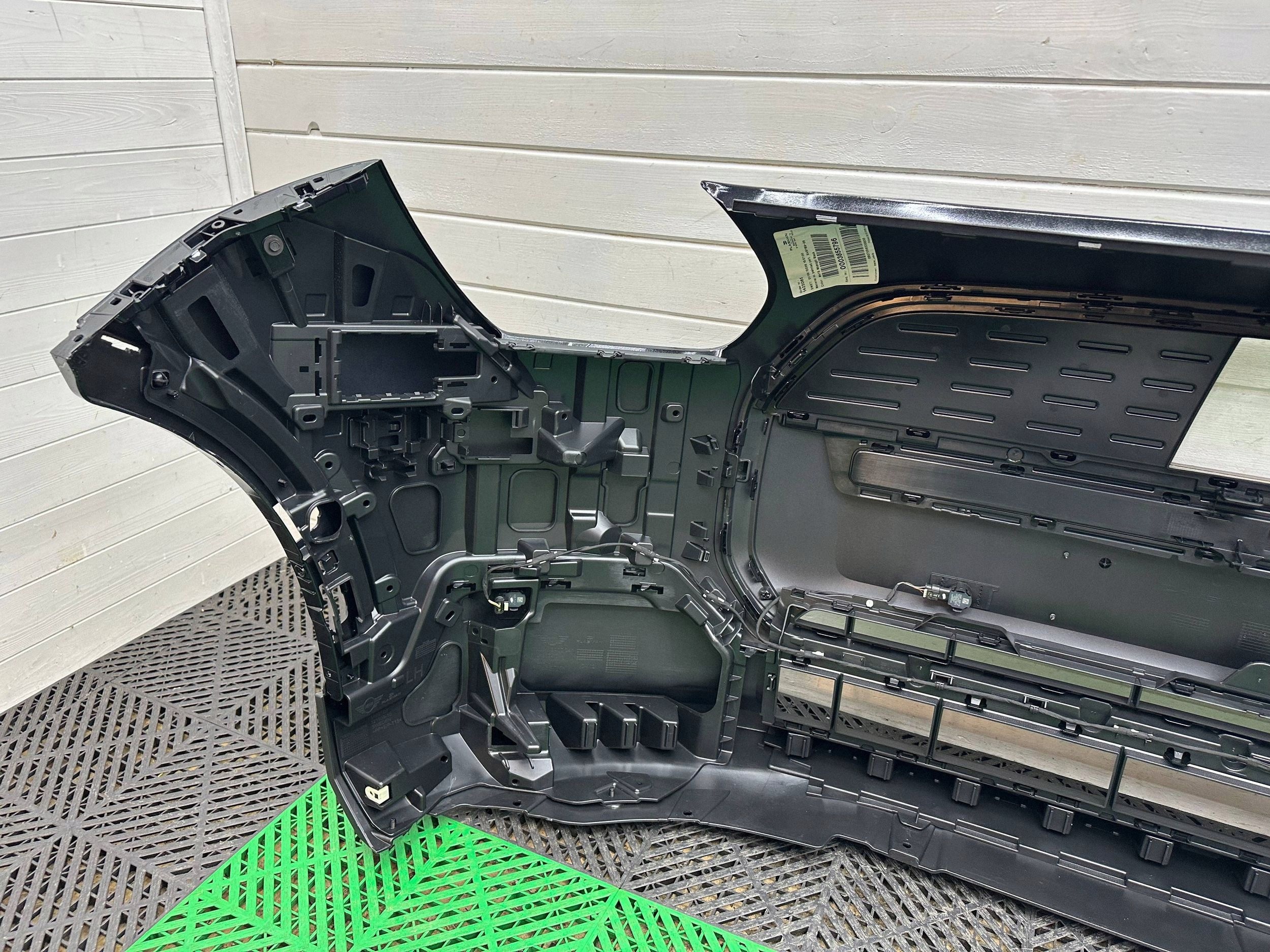 front bumper complete front Mini Countryman U25 colour 475