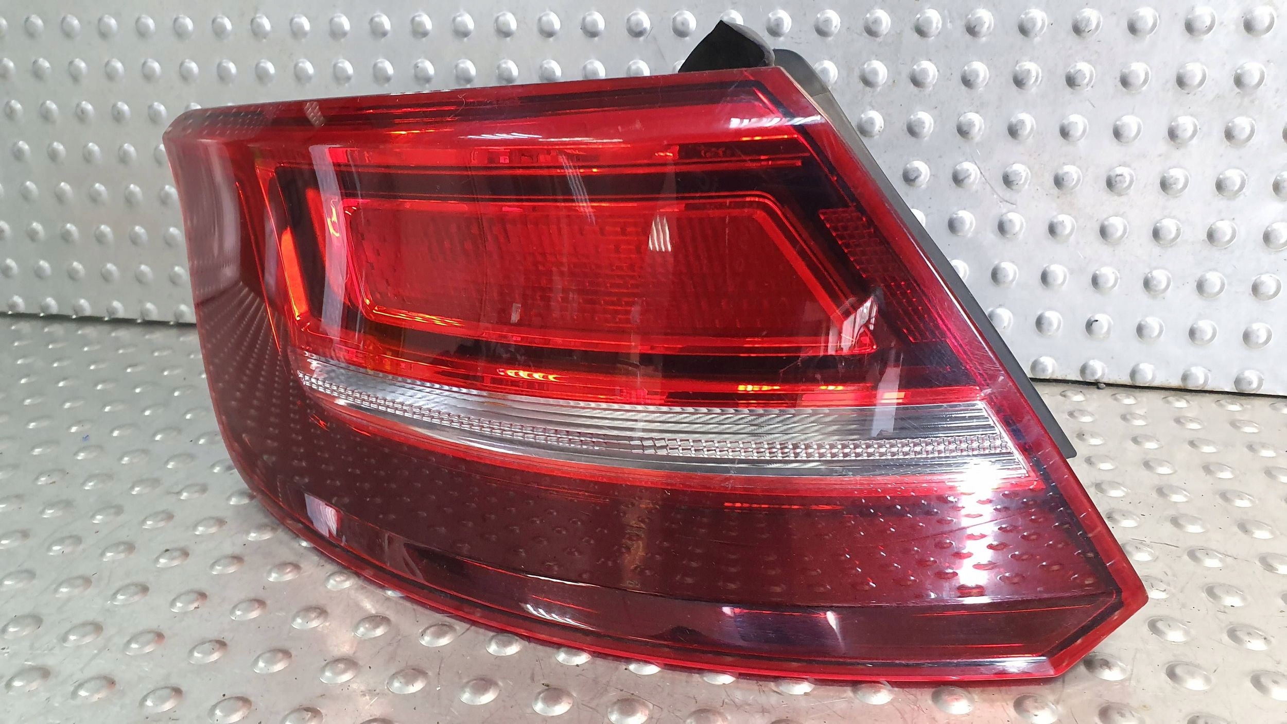 light rear part left AUDI A3 8V SPORTBACK LIFT 8V4945069 16