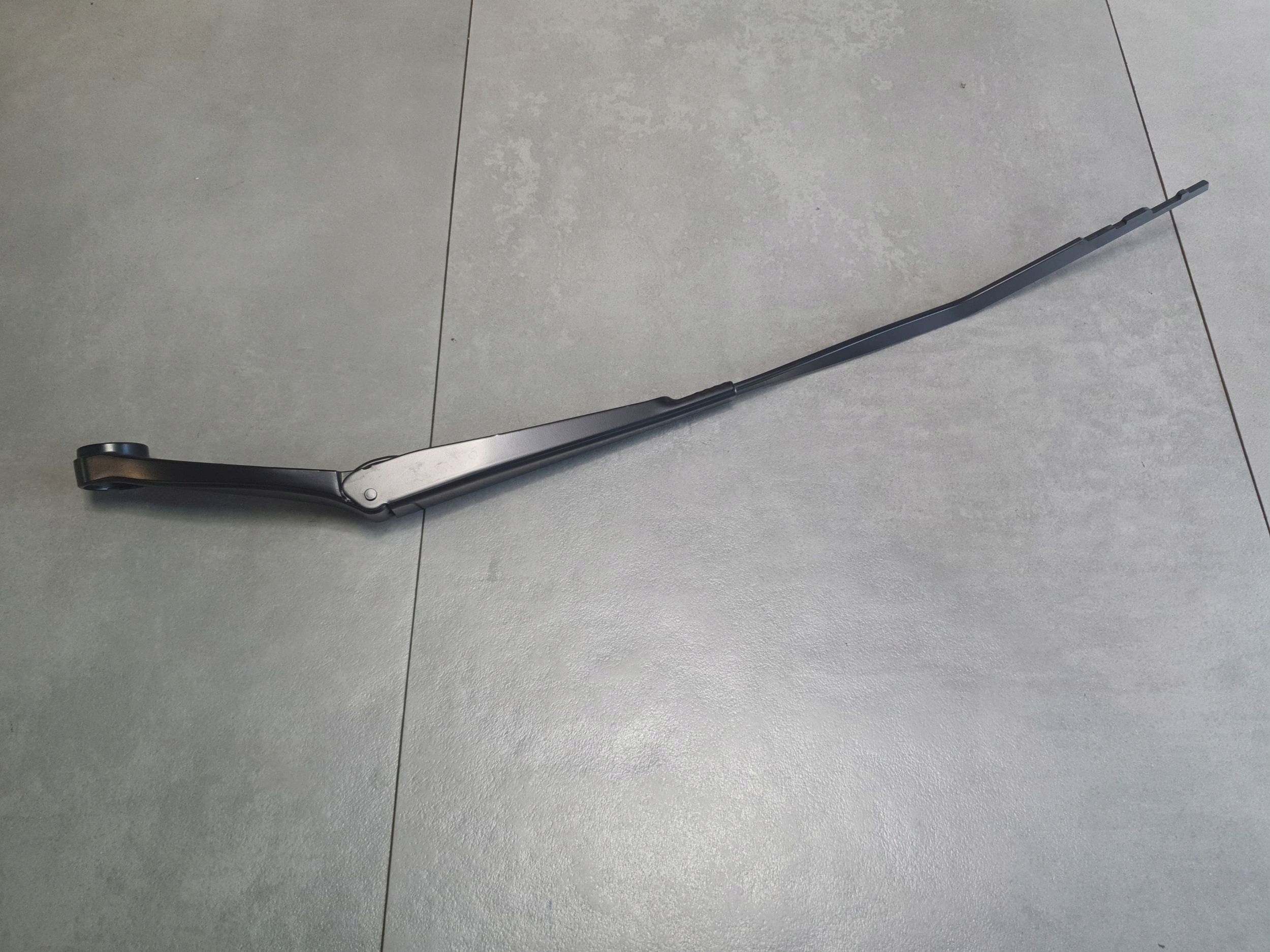 Cupra Terramar wiper arm windows left 83H955407