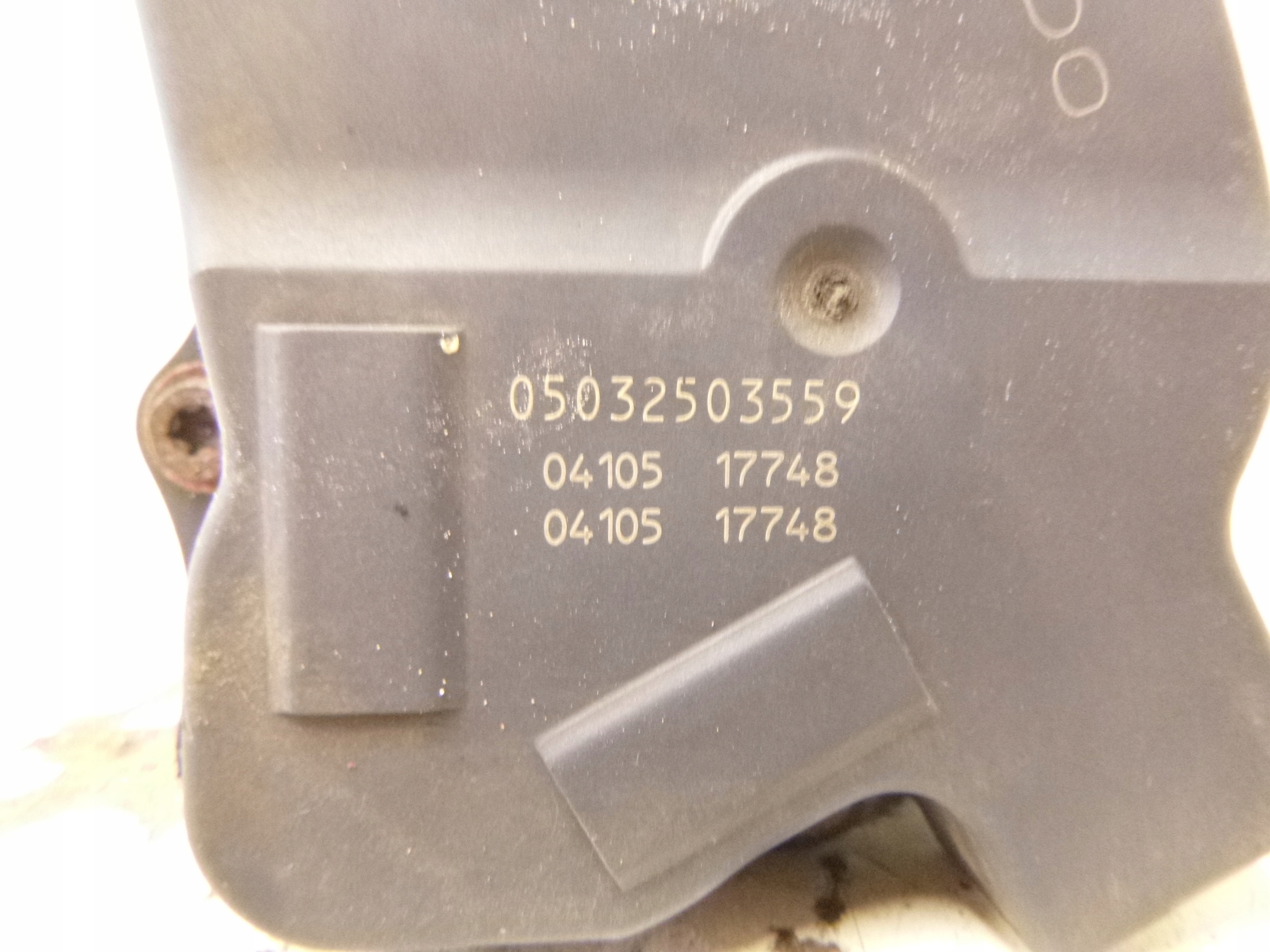 Valvola a farfalla VW Polo 9N 2005r. 1.2 03C133062B