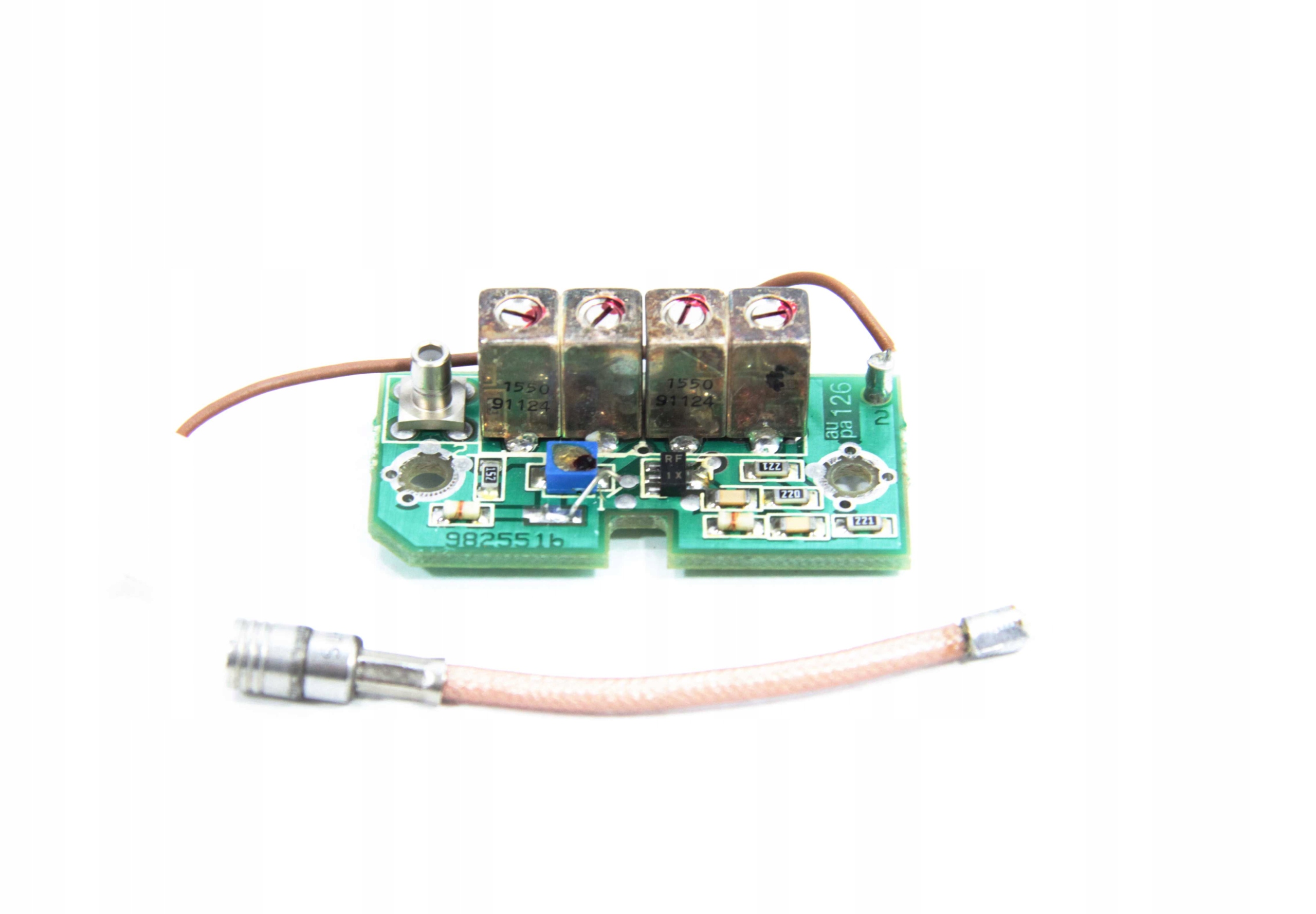 ANTENOWY PRZEDWZMACNIACZ NISKOSZUMNY 420-450MHz