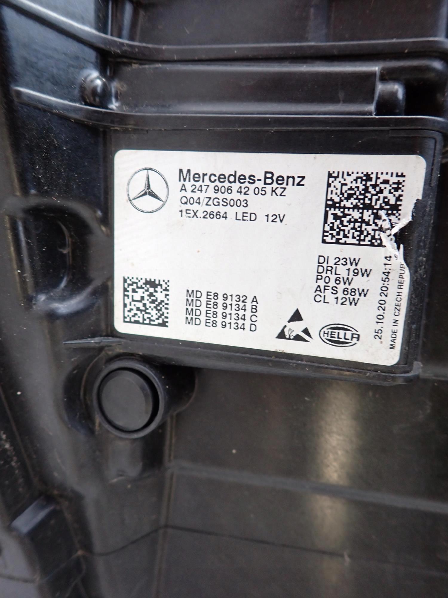 MERCEDES GLA II 2 H247 19-> PUSZKA light front front right