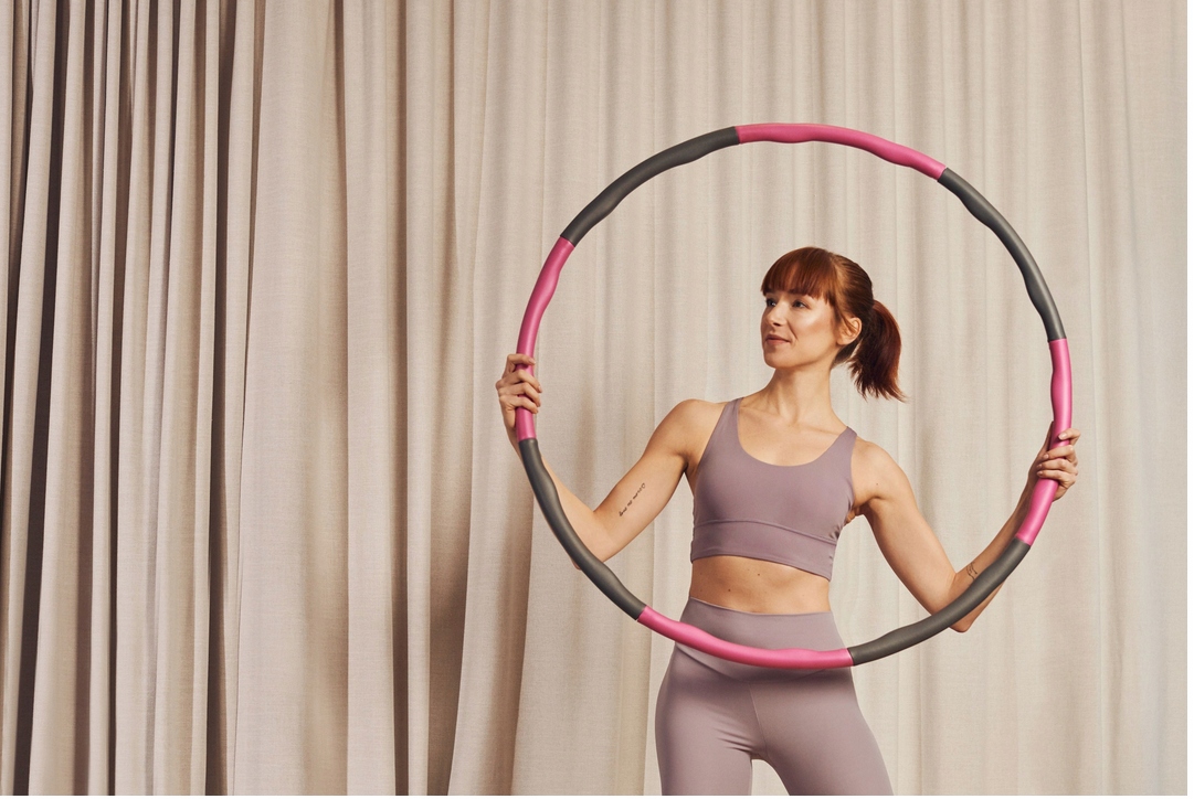 HULA HOP PIANKOWE Z WYPUSTKAMI 95 cm SKŁADANE FITNESS SPORT ODCHUDZAJĄCE Rodzaj z wypustkami