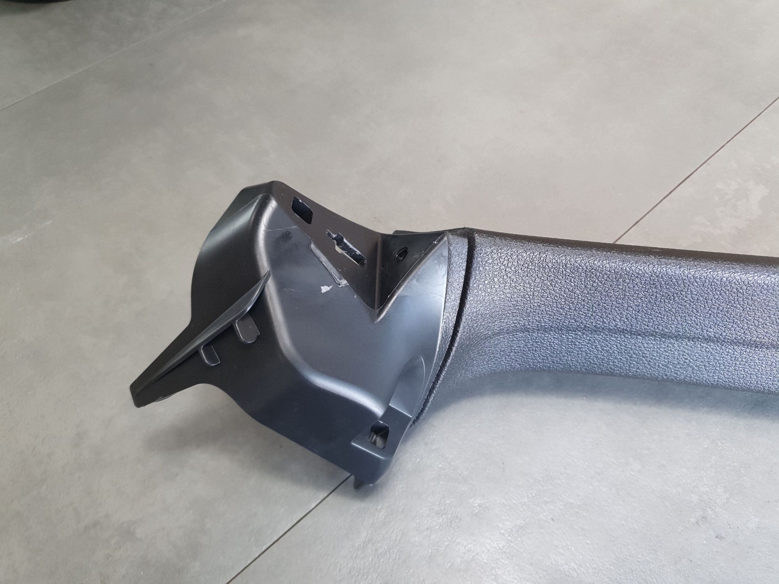 Audi Q7 4M Element cover bonnet 4M0867608B