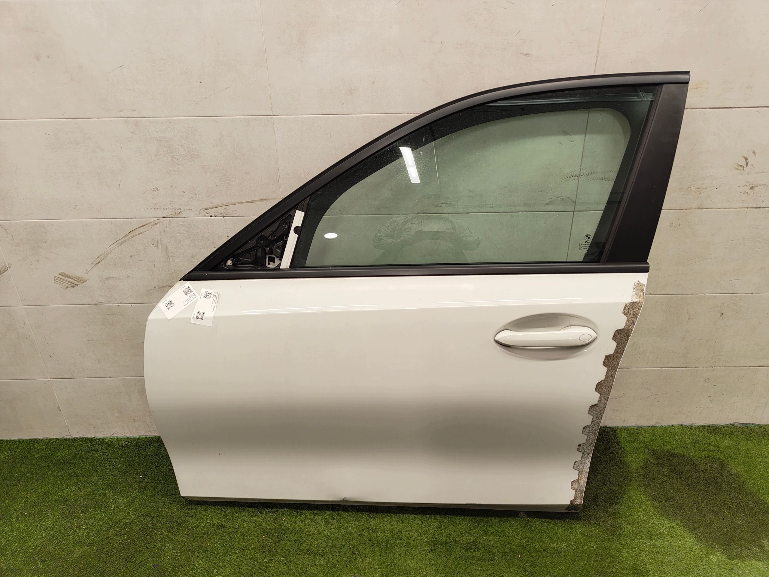 BMW 3 G20 door left front front A300