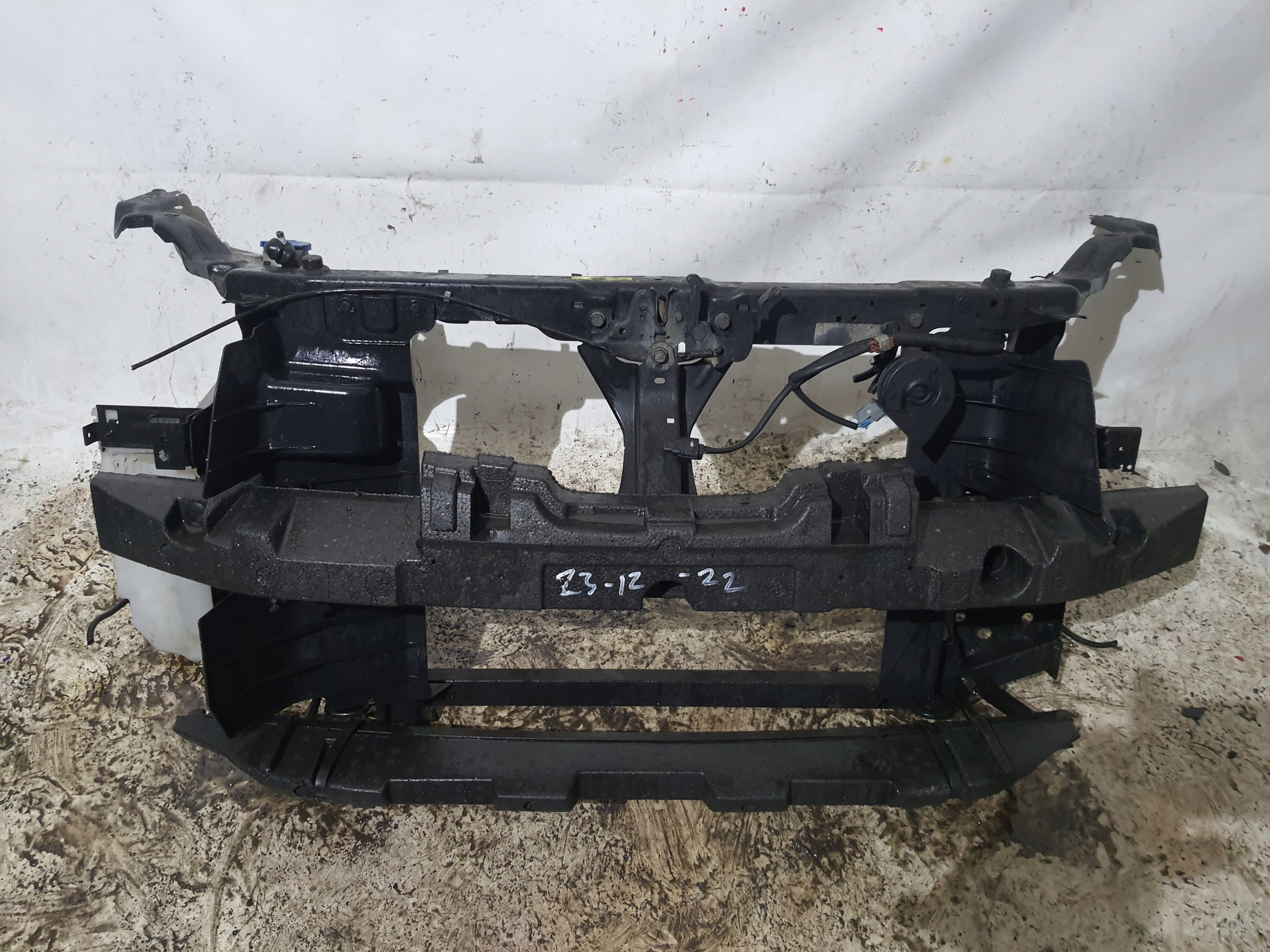 NISSAN QASHQAI J10 07-10 support panel for radiators