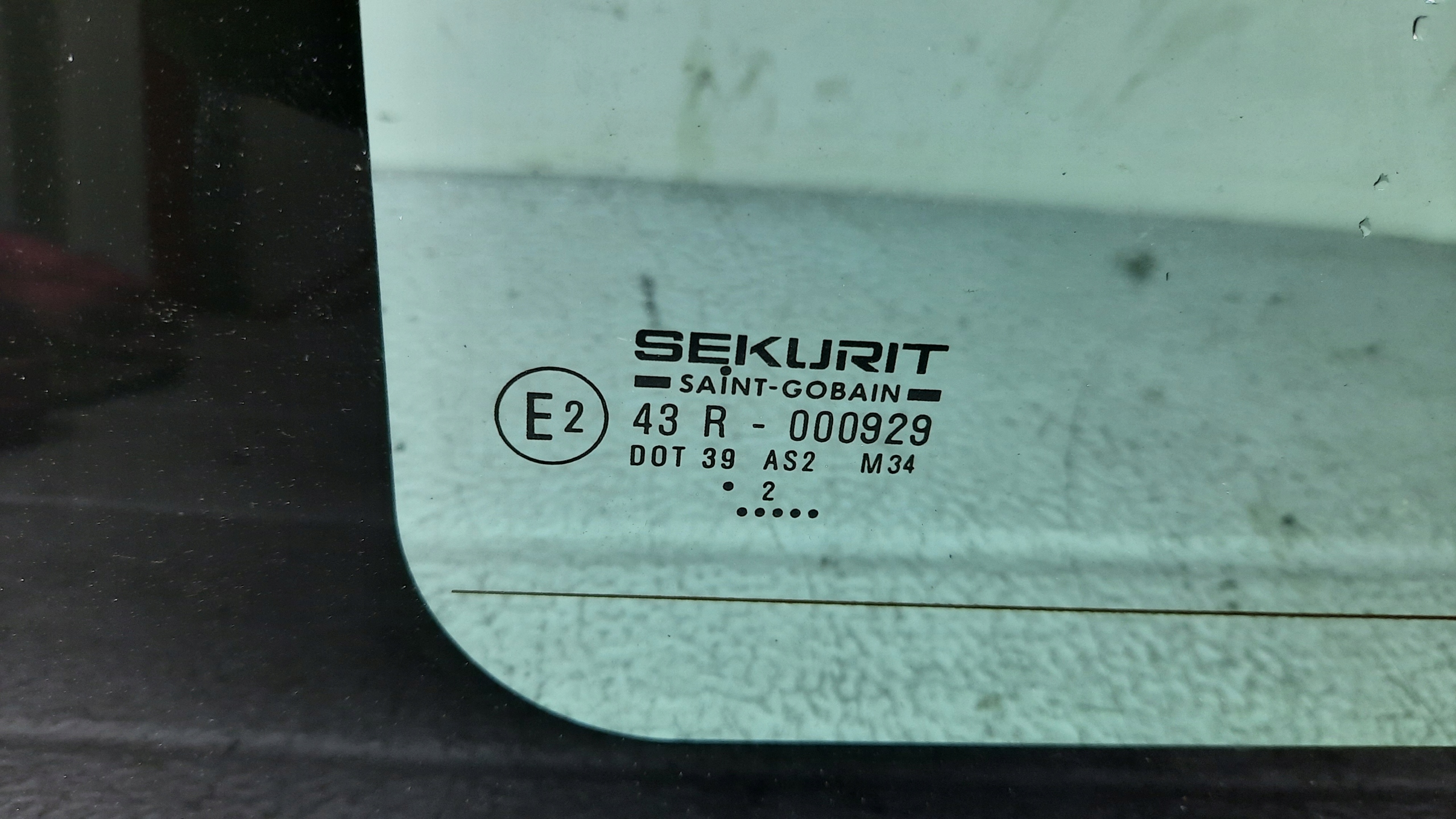 SZYBA KAROSERYJNA LEWA PEUGEOT 807 02R Producent części Peugeot OE