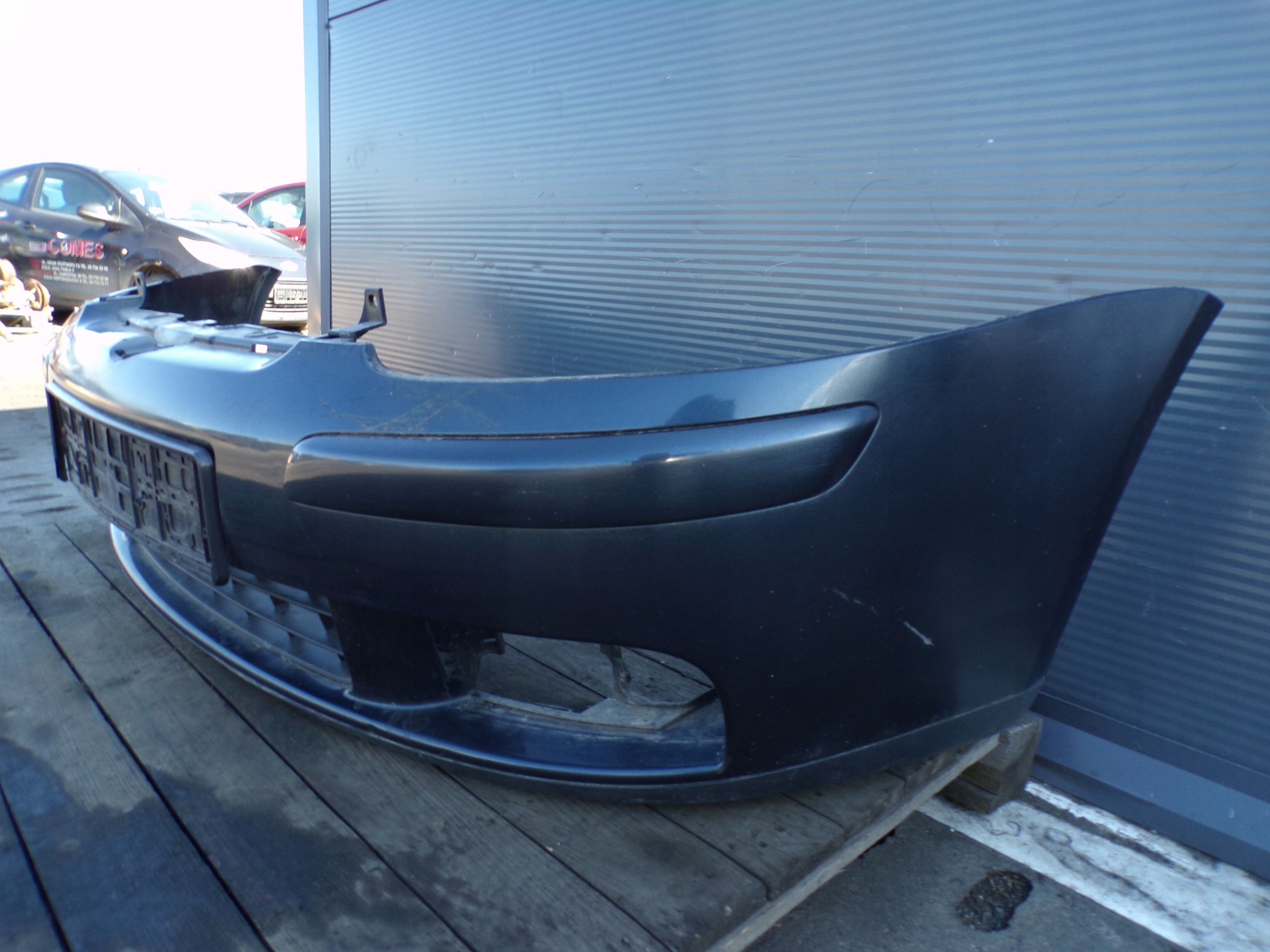 front bumper front VOLKSWAGEN GOLF 5 V colour LC5F