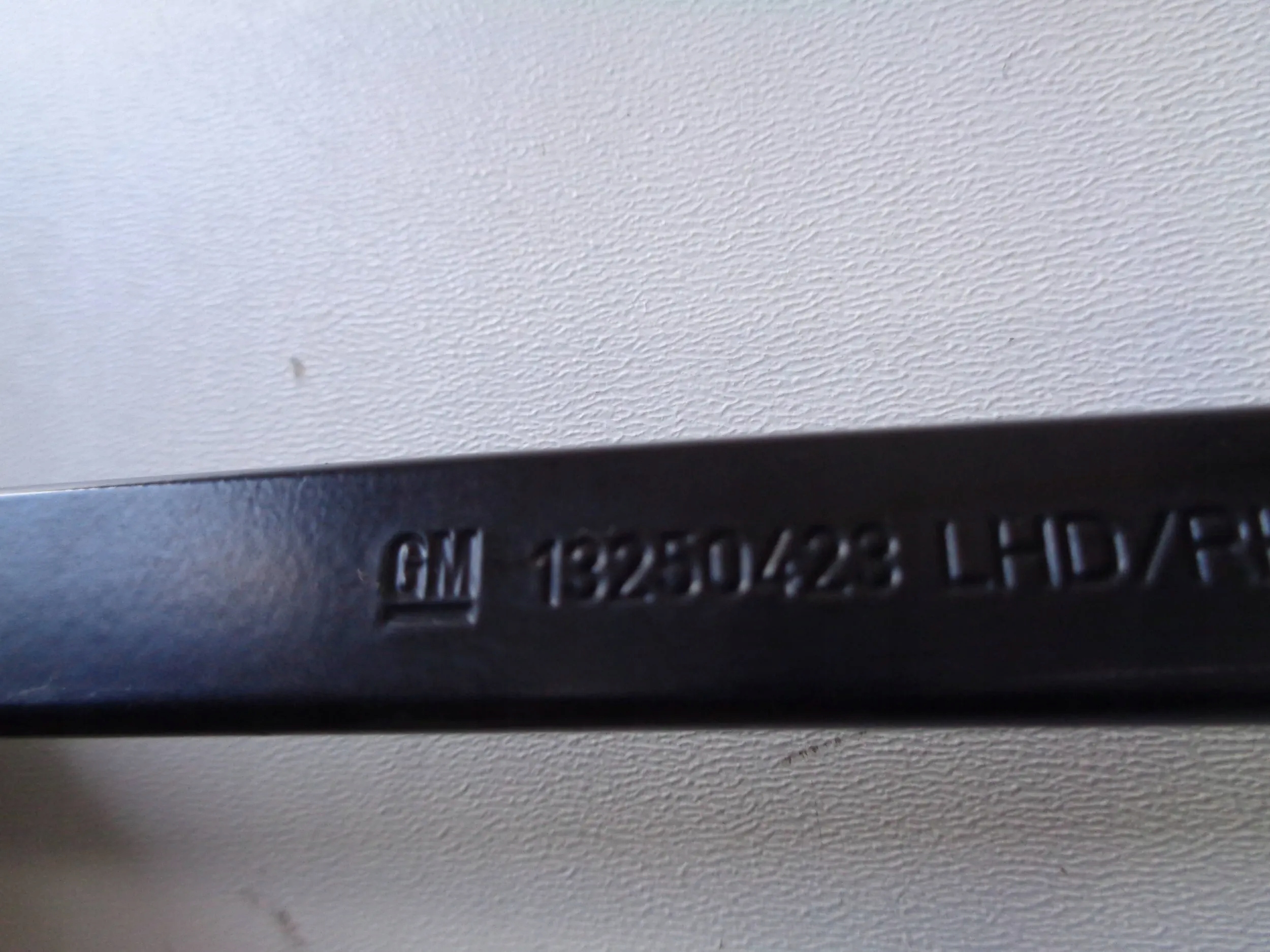 OPEL MERIVA B 10-17 WIPER ARM WINDOWS PRZEDNIEJ