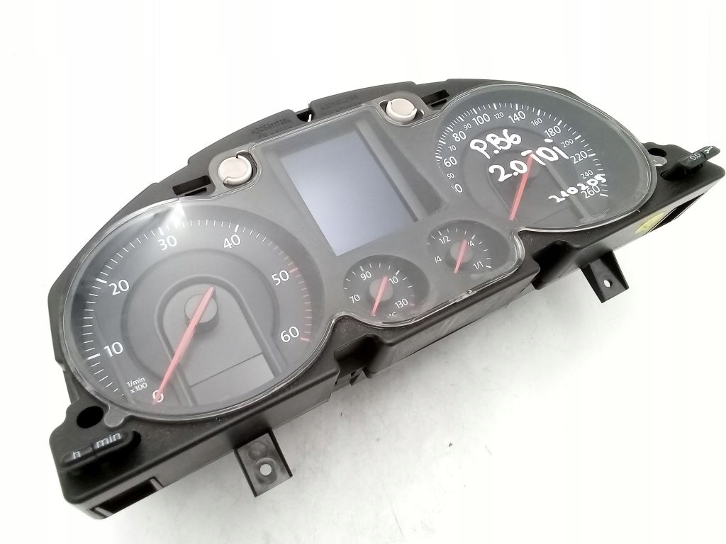 VW Passat B6 dials dials predkosciomierz 3C0920870Q