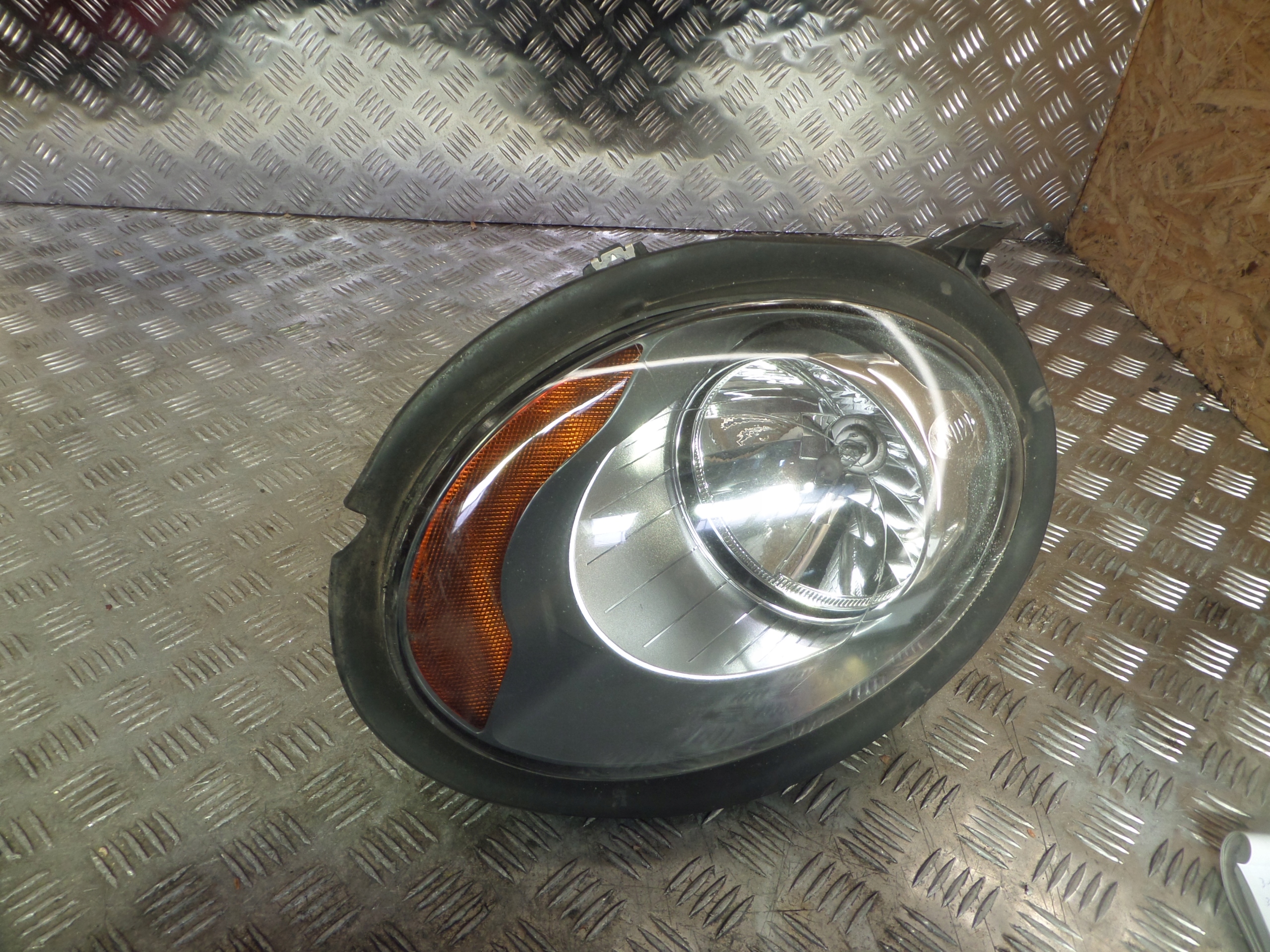 MINI COOPER F55 F56 light right front UK 7401598