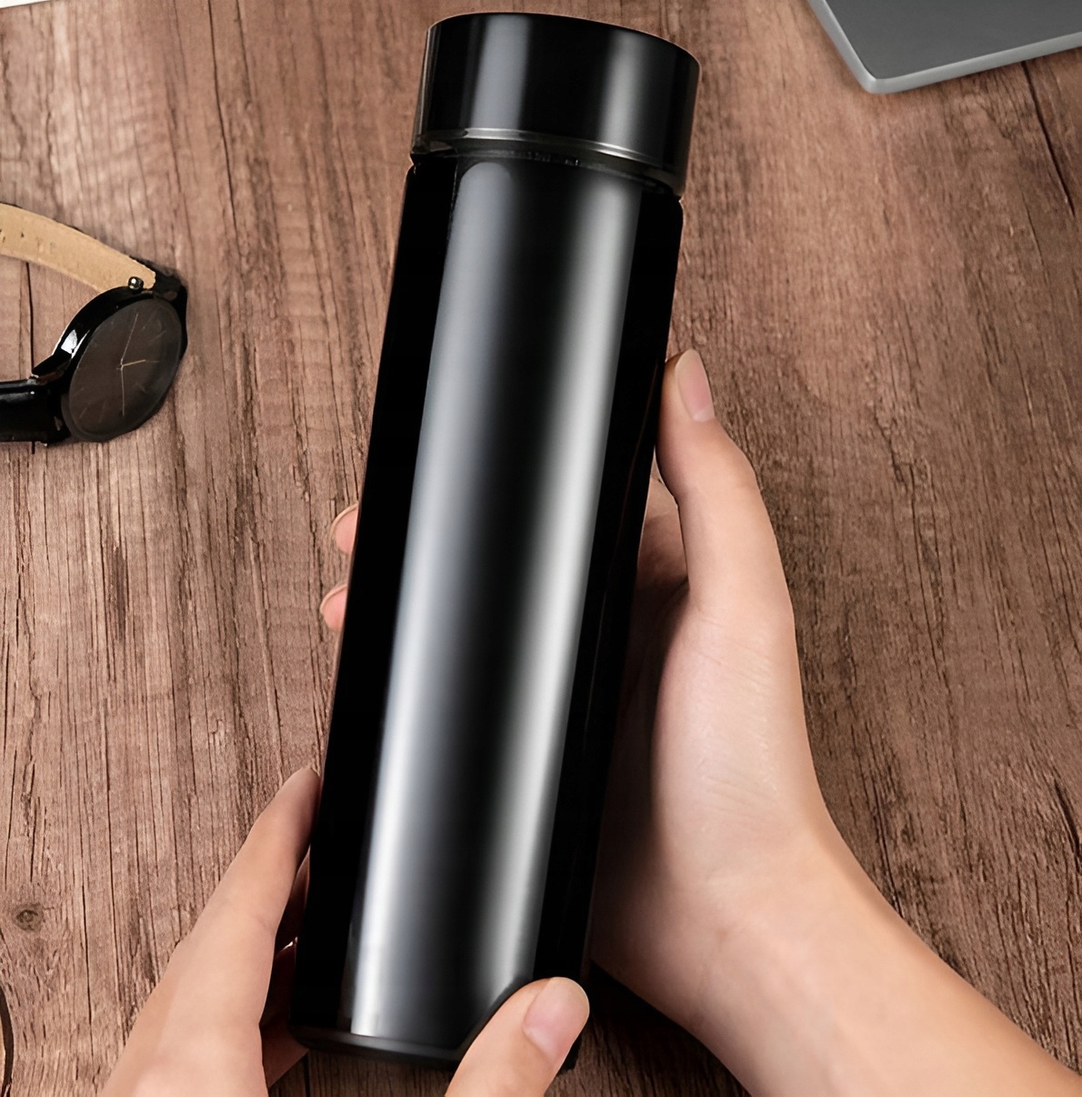 KUBEK TERMICZNY TERMOS LED 500ml NA KAWĘ HERBATĘ DOTYKOWY DO SAMOCHODU PRO Maksymalne utrzymanie zimna do 24 h